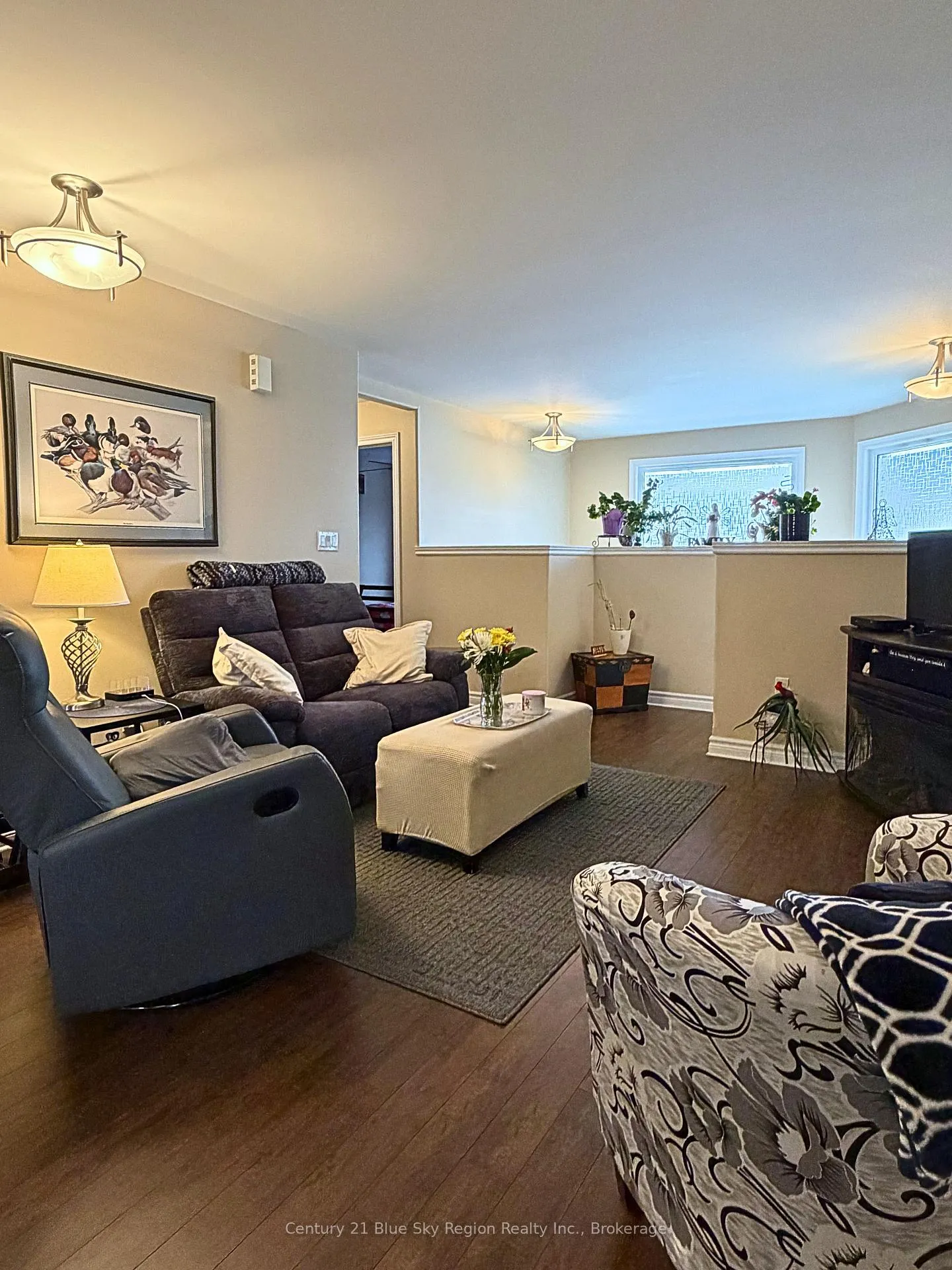 Photo 9 of 545 Ann Street, North Bay, Central — HOMEH