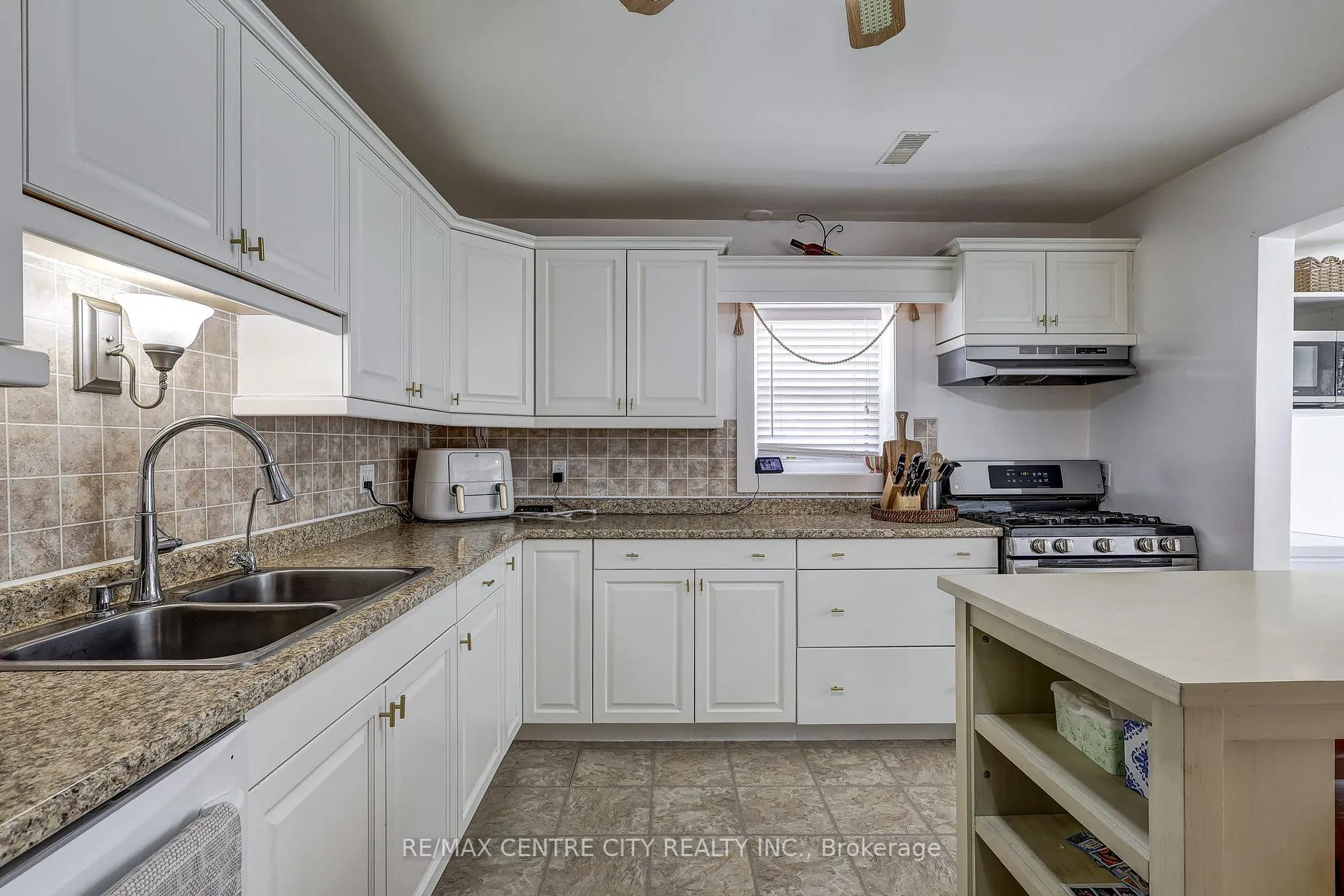 Photo 9 of 6627 Springfield Road, Malahide, Mount Salem — HOMEH