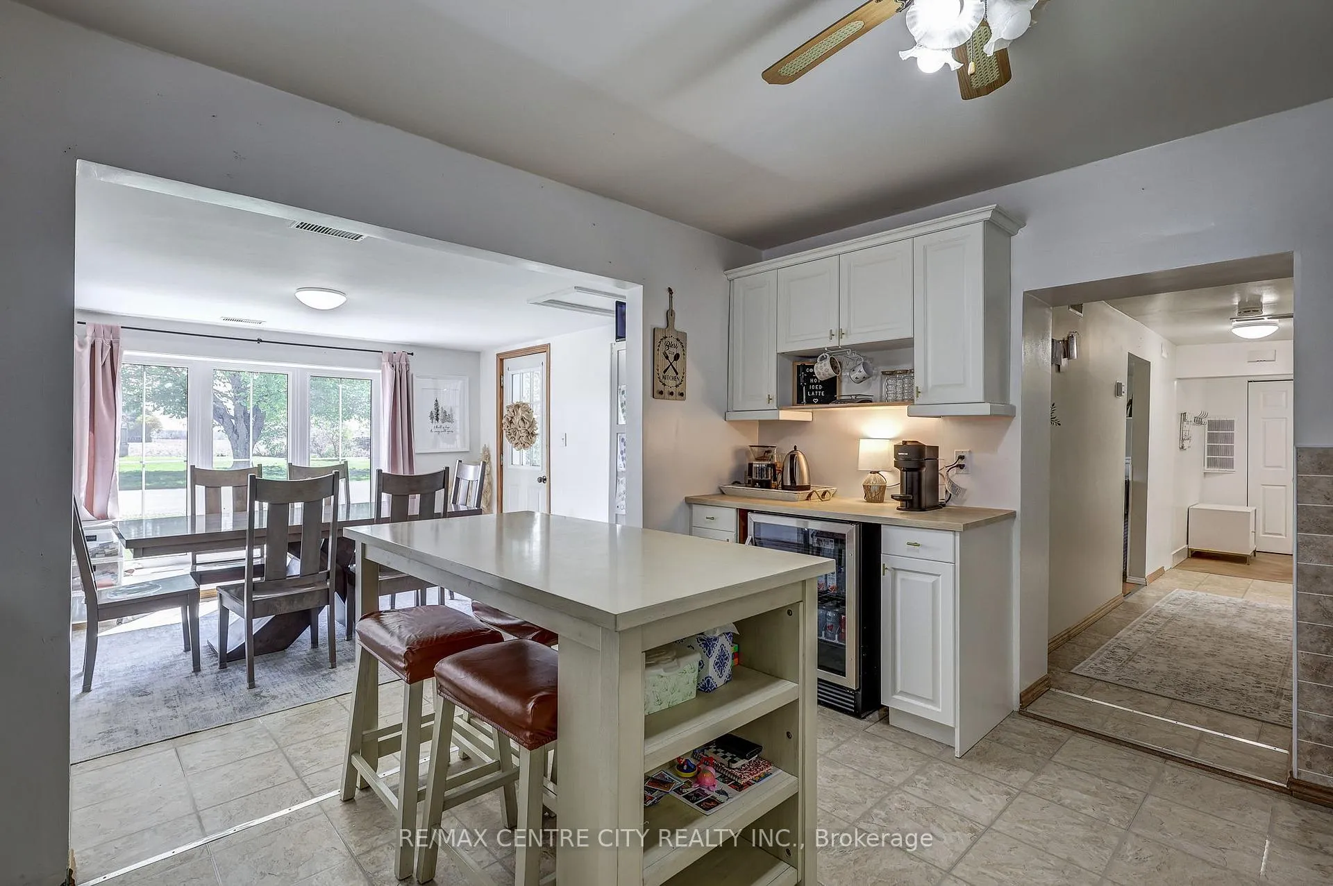 Photo 11 of 6627 Springfield Road, Malahide, Mount Salem — HOMEH
