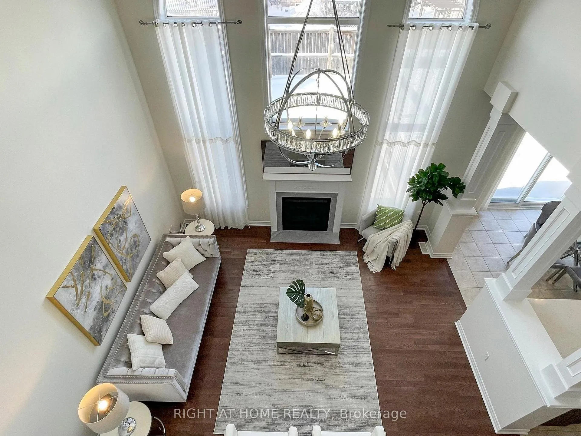 Photo 18 of 20 Charlemagne Avenue, Barrie, Innis-Shore — HOMEH