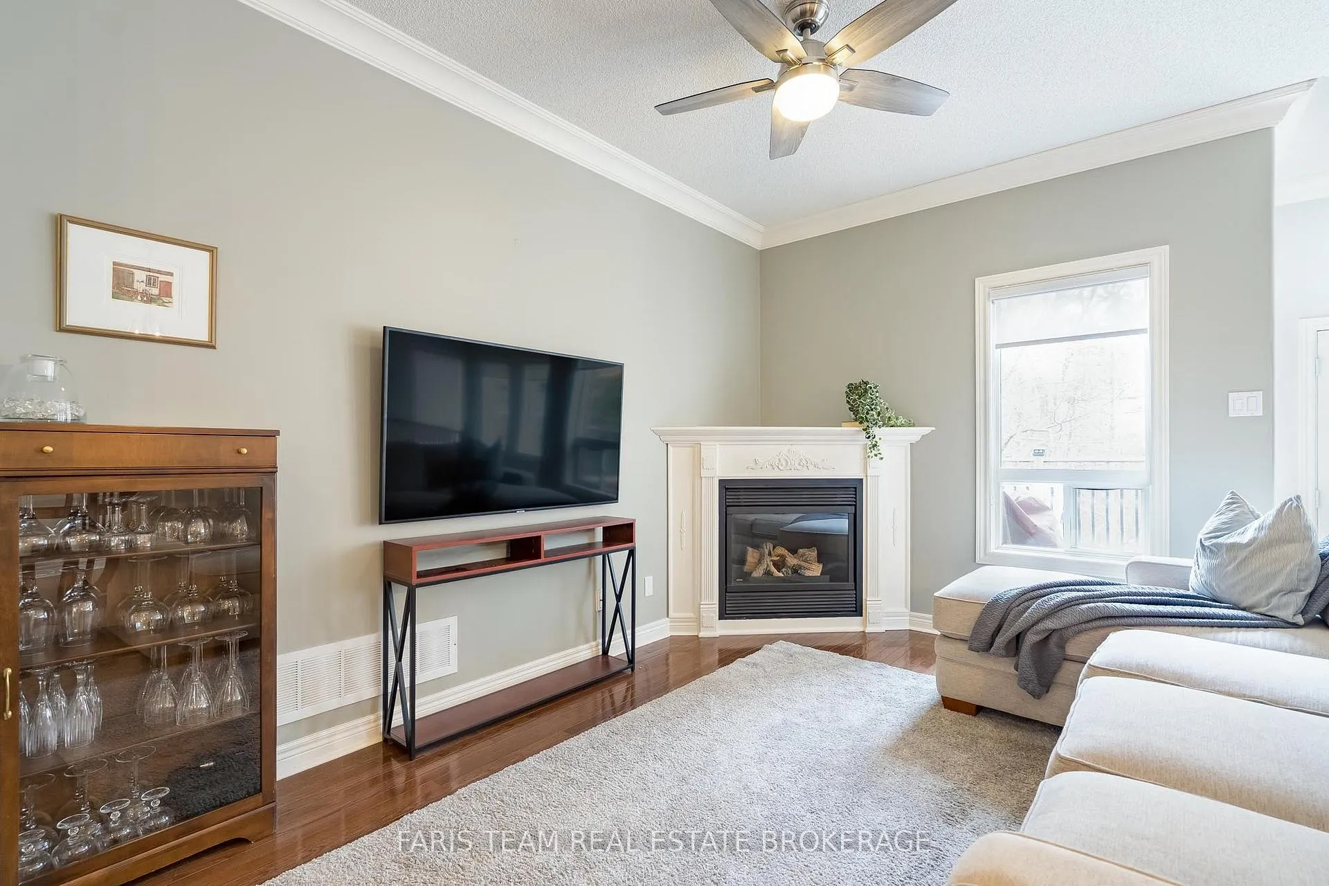 Photo 12 of 56 Edwards Drive, Barrie, Bayshore — HOMEH