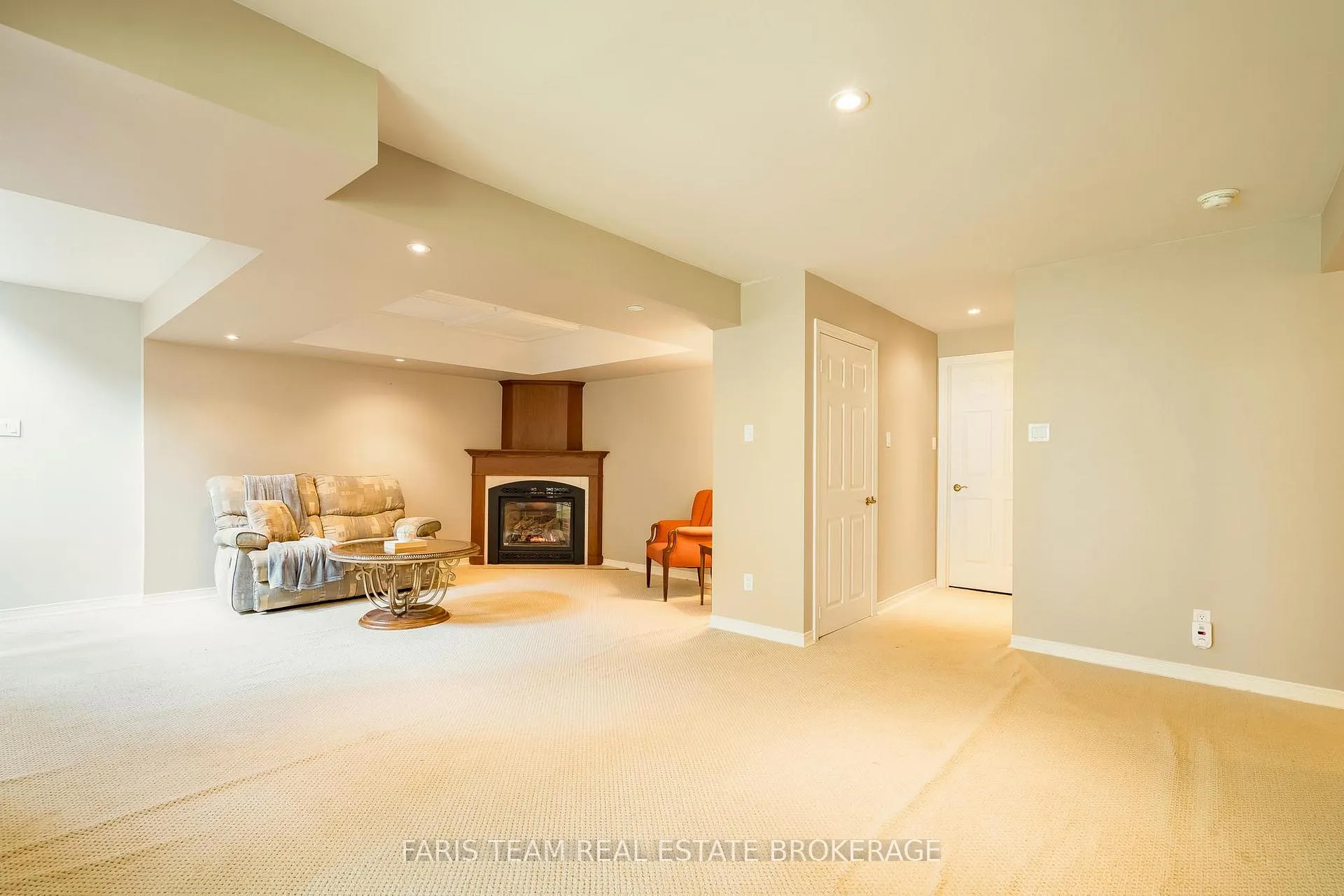 Photo 26 of 56 Edwards Drive, Barrie, Bayshore — HOMEH