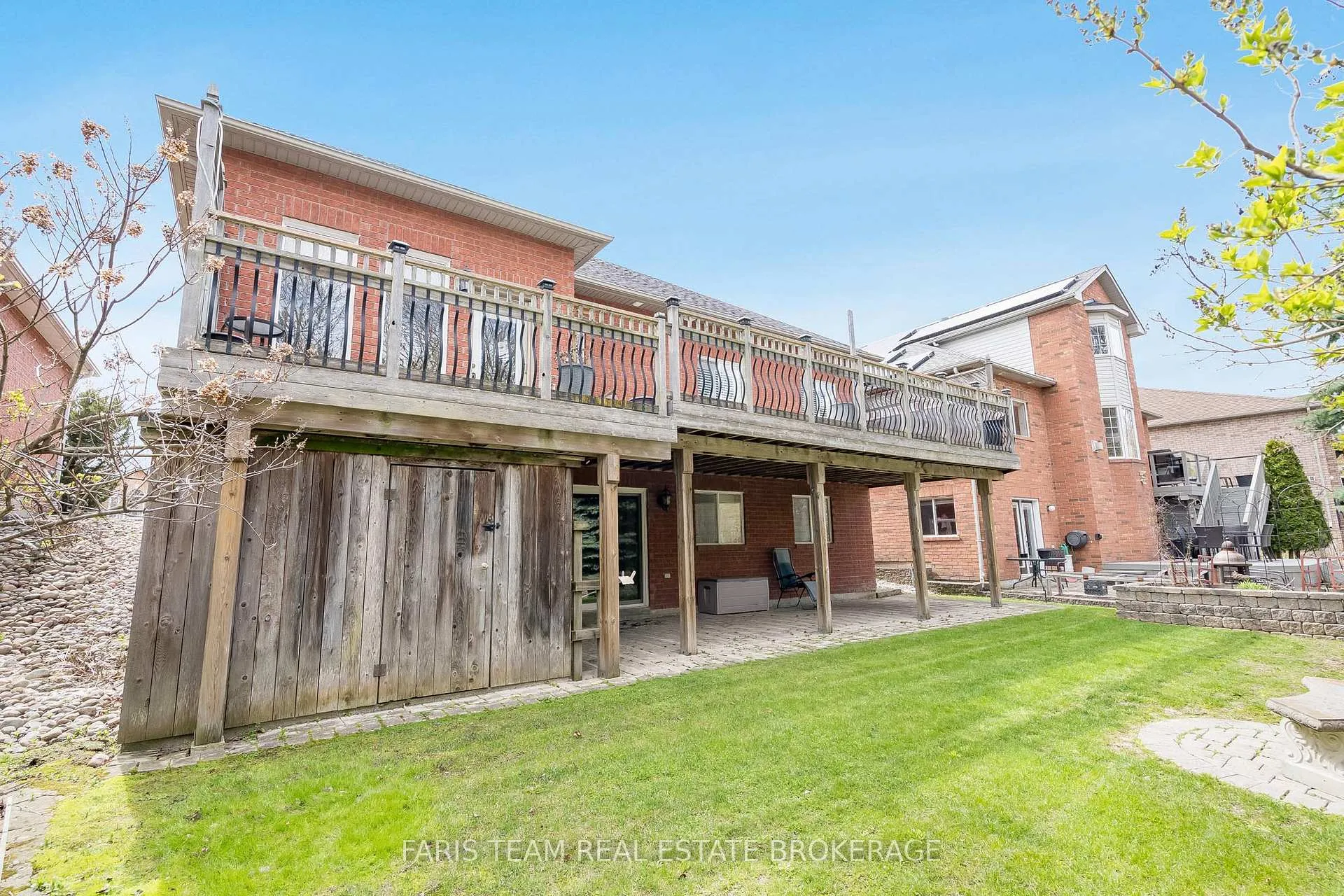 Photo 32 of 56 Edwards Drive, Barrie, Bayshore — HOMEH