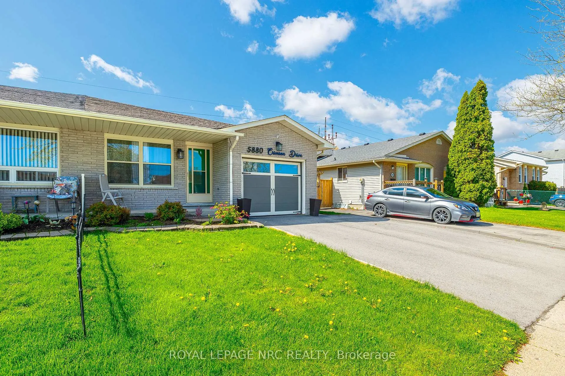Photo 3 of 5880 Crimson Drive, Niagara Falls, Oldfield — HOMEH