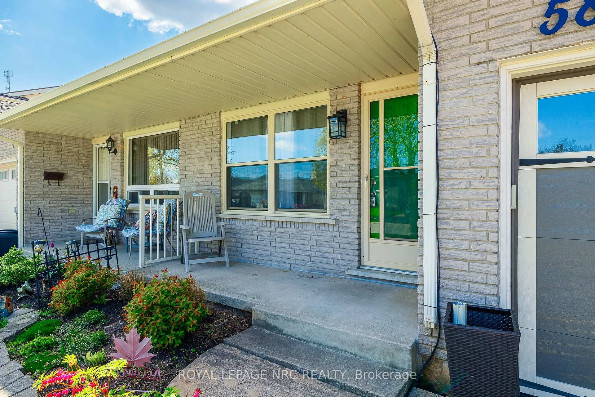 Photo 5 of 5880 Crimson Drive, Niagara Falls, Oldfield — HOMEH
