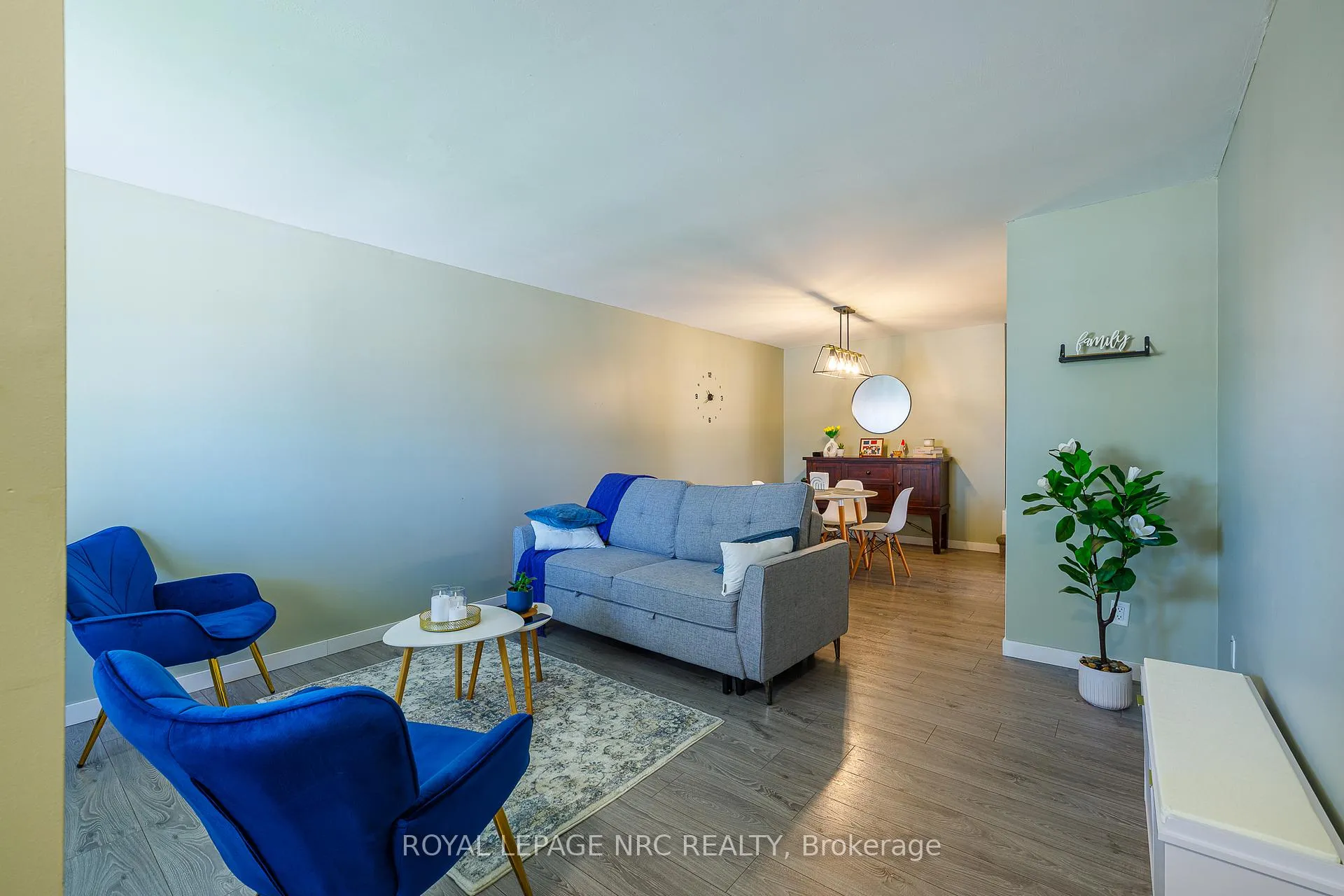 Photo 8 of 5880 Crimson Drive, Niagara Falls, Oldfield — HOMEH
