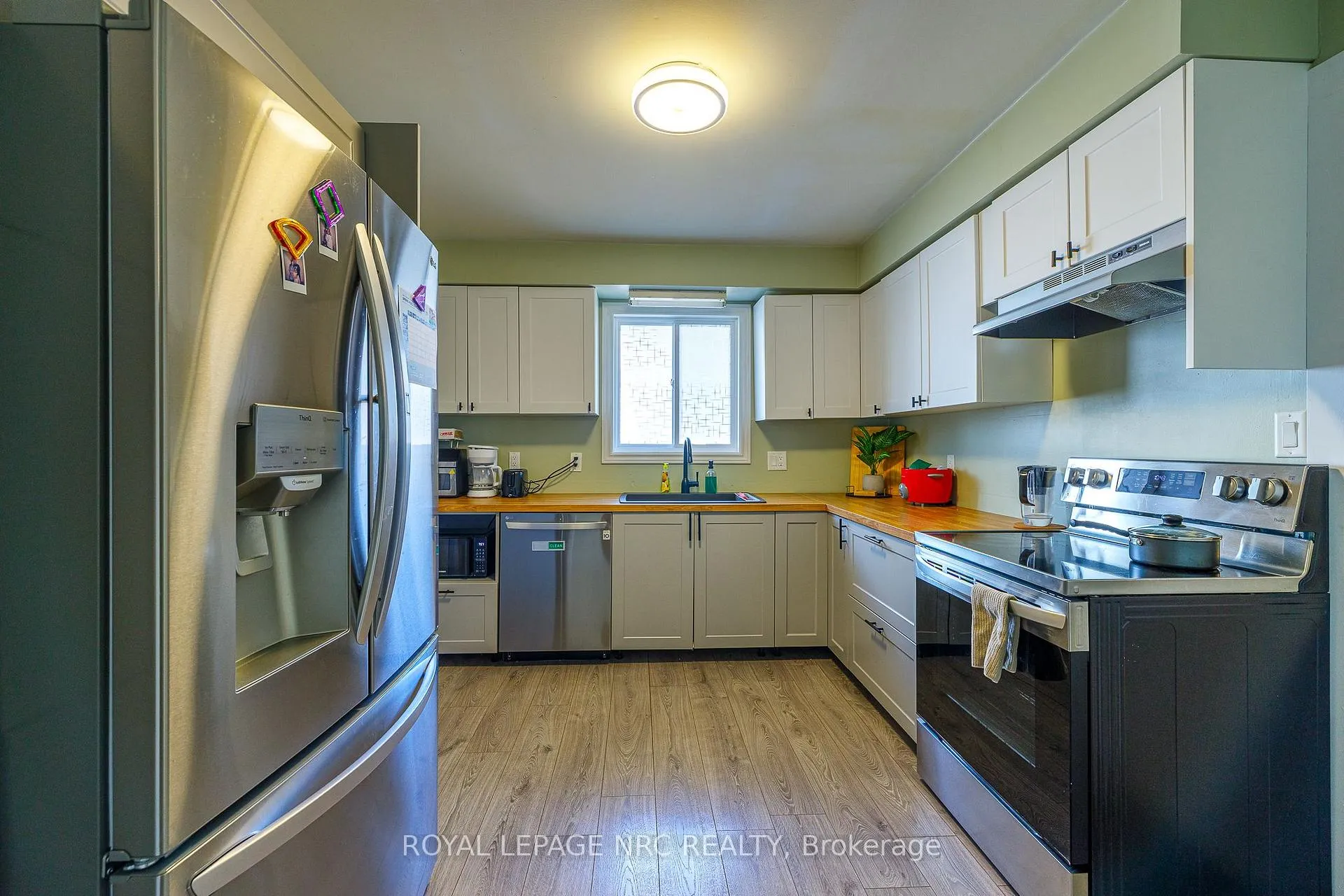 Photo 14 of 5880 Crimson Drive, Niagara Falls, Oldfield — HOMEH