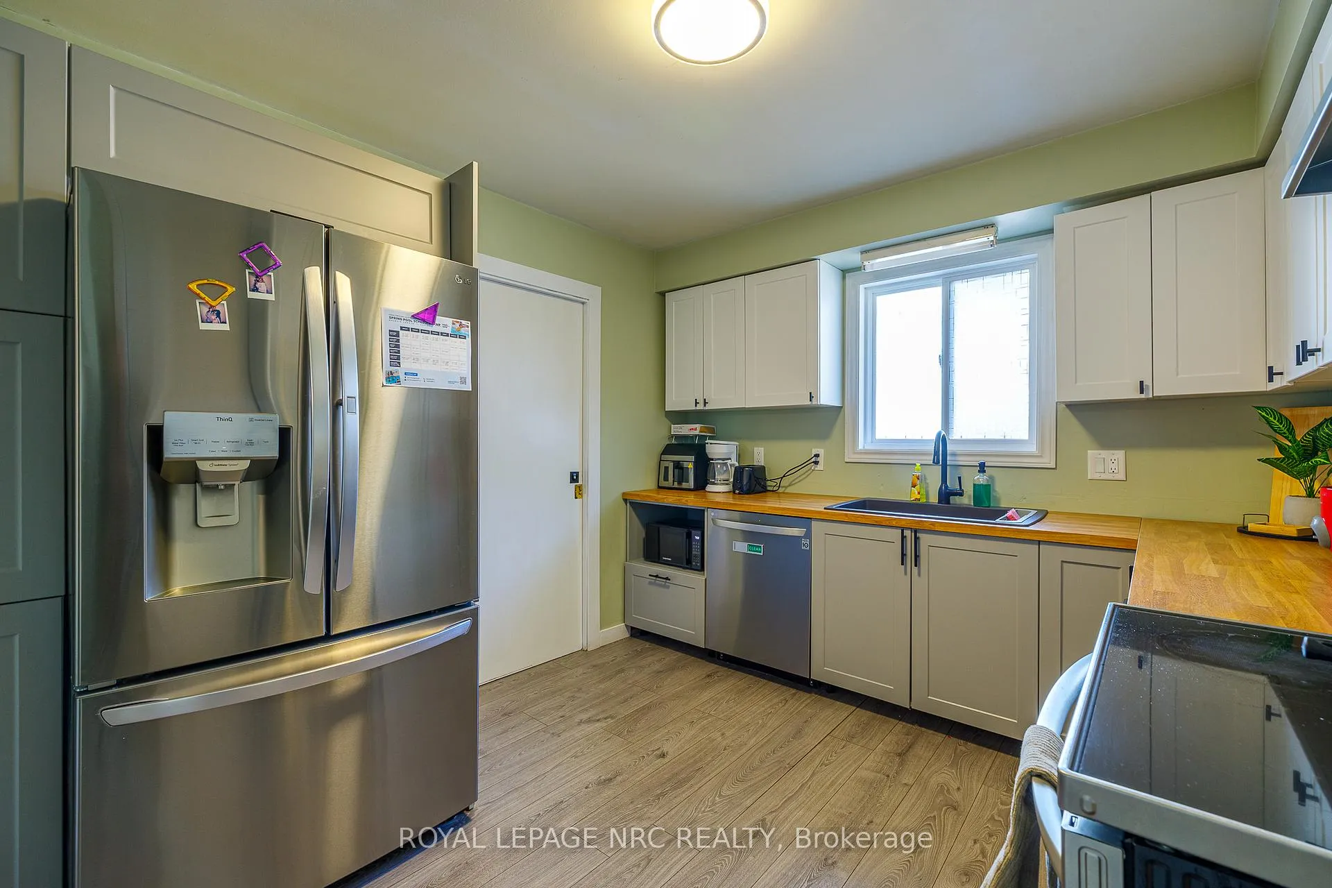 Photo 15 of 5880 Crimson Drive, Niagara Falls, Oldfield — HOMEH