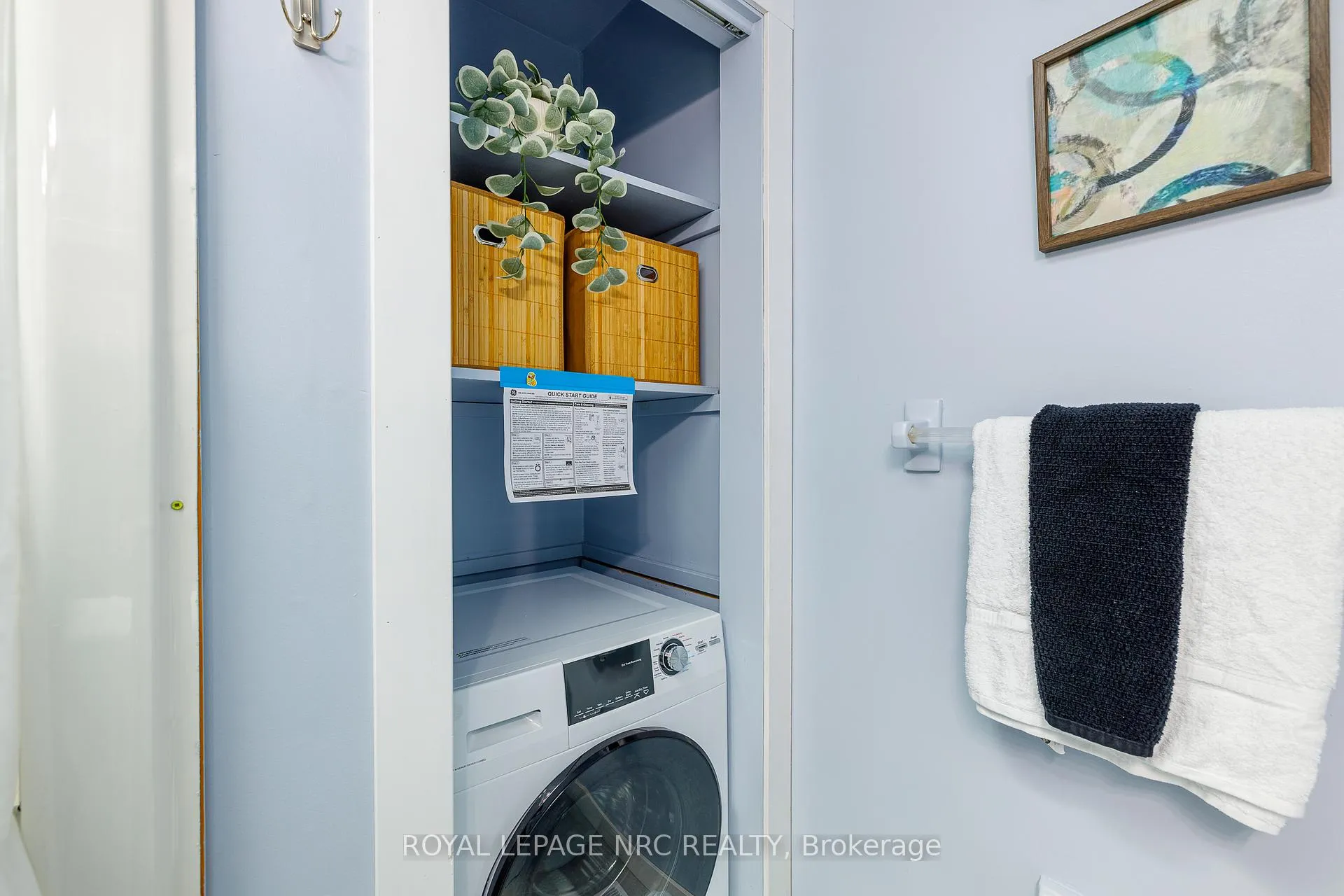Photo 21 of 5880 Crimson Drive, Niagara Falls, Oldfield — HOMEH