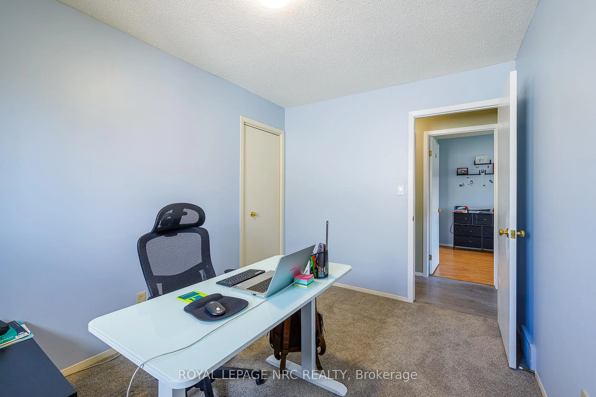 Photo 25 of 5880 Crimson Drive, Niagara Falls, Oldfield — HOMEH