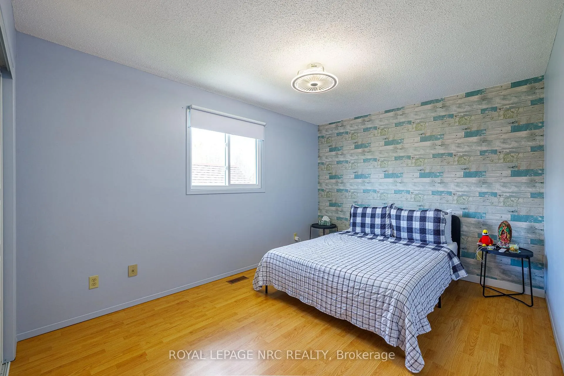 Photo 26 of 5880 Crimson Drive, Niagara Falls, Oldfield — HOMEH