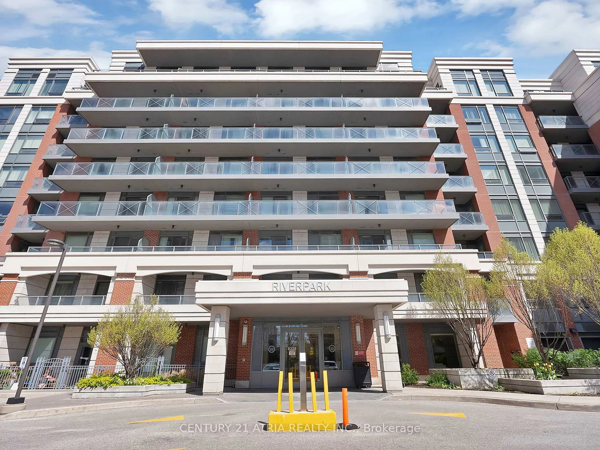 Photo 1 of Unit 522, 8228 Birchmount Road, Markham, Unionville — HOMEH