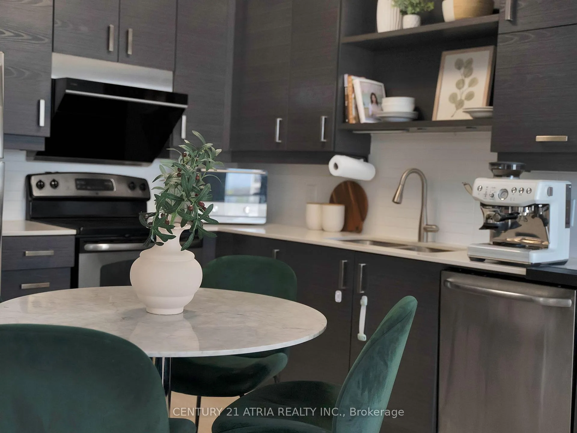 Photo 12 of Unit 522, 8228 Birchmount Road, Markham, Unionville — HOMEH
