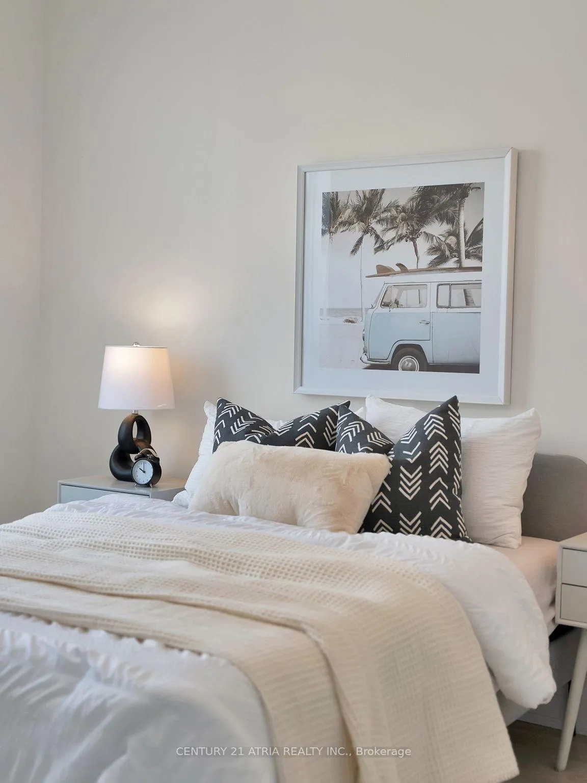 Photo 21 of Unit 522, 8228 Birchmount Road, Markham, Unionville — HOMEH