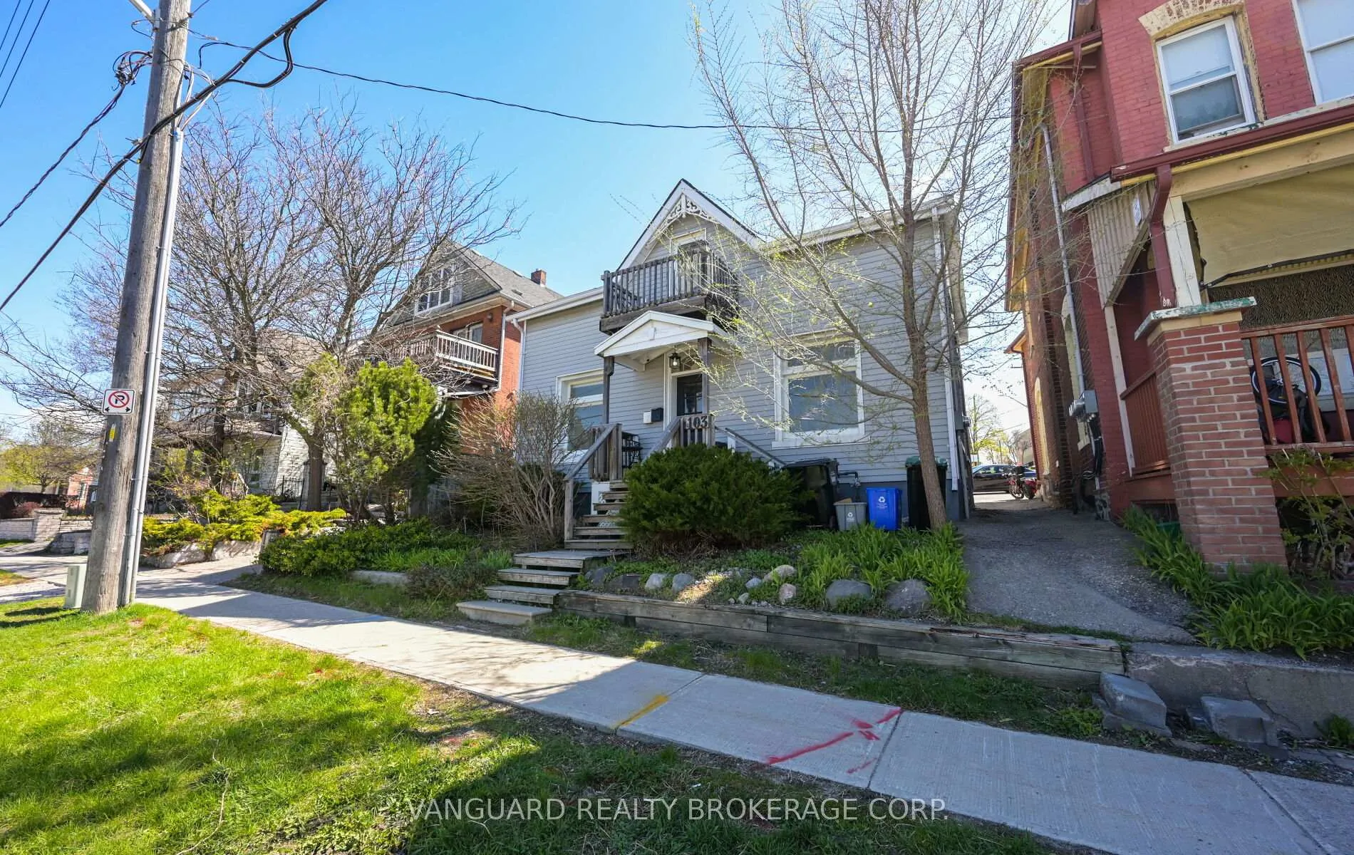 Photo 3 of 103 Mulcaster Street, Barrie, Codrington — HOMEH