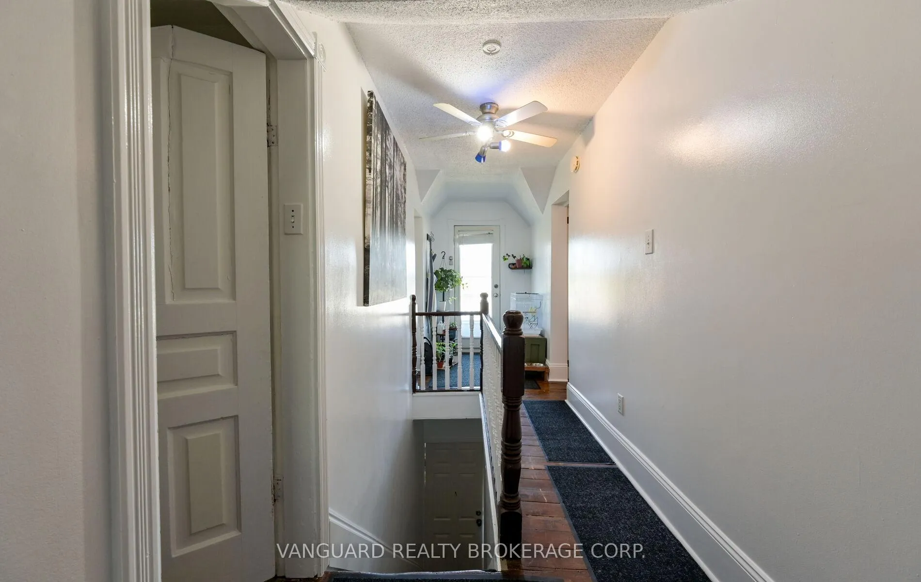Photo 9 of 103 Mulcaster Street, Barrie, Codrington — HOMEH