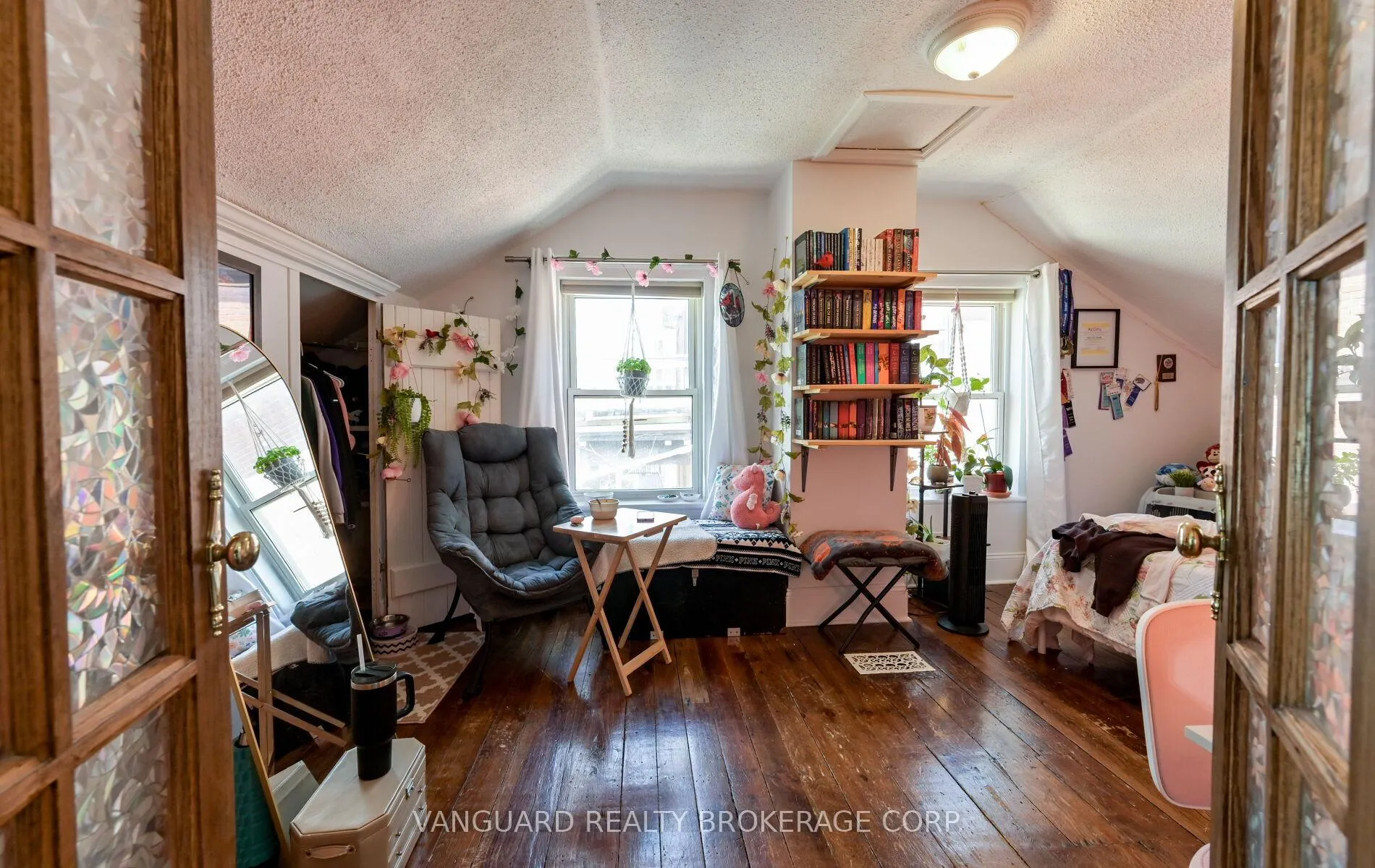 Photo 16 of 103 Mulcaster Street, Barrie, Codrington — HOMEH