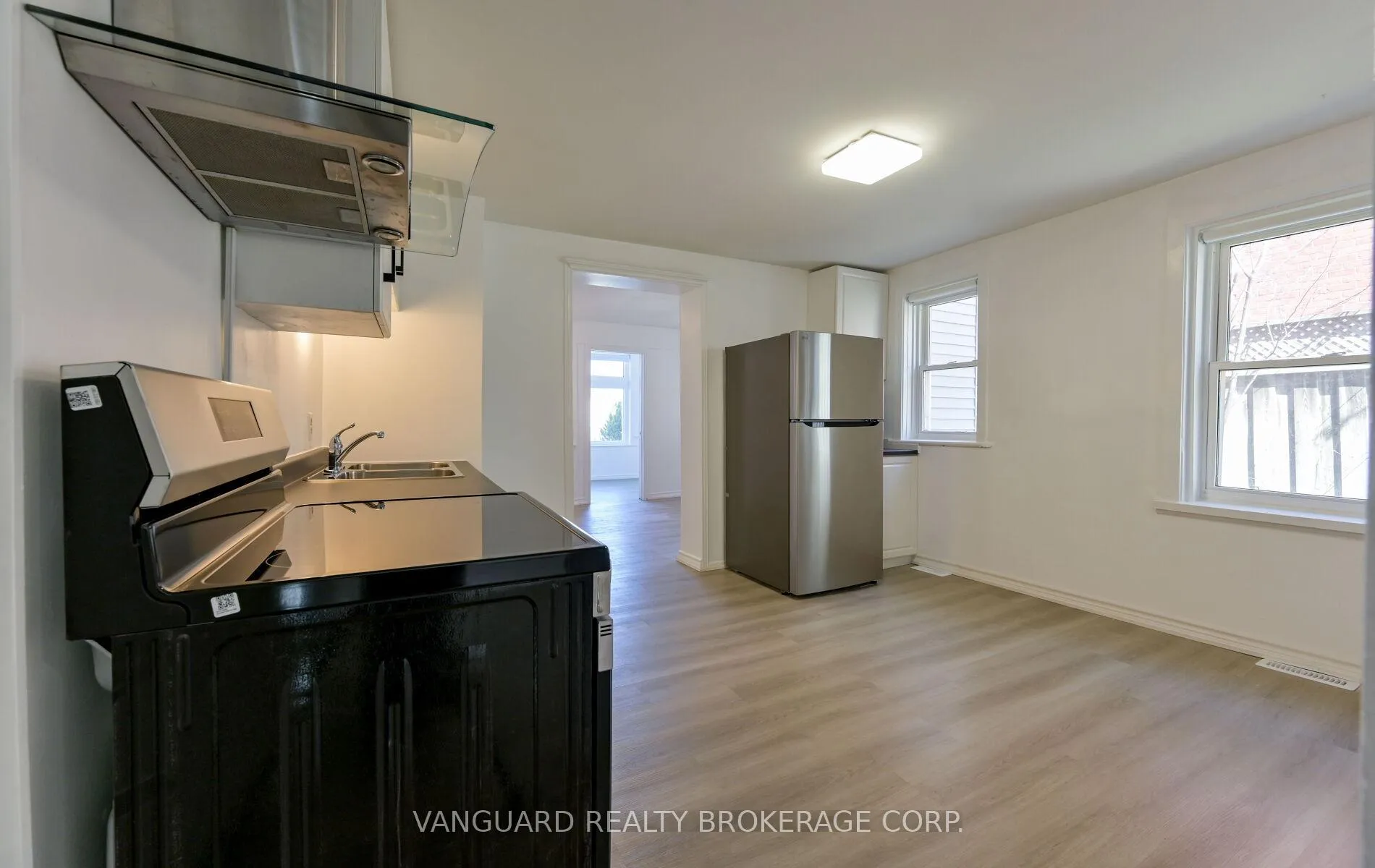 Photo 32 of 103 Mulcaster Street, Barrie, Codrington — HOMEH