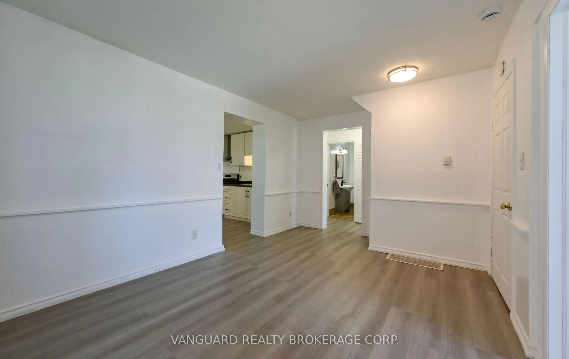 Photo 37 of 103 Mulcaster Street, Barrie, Codrington — HOMEH