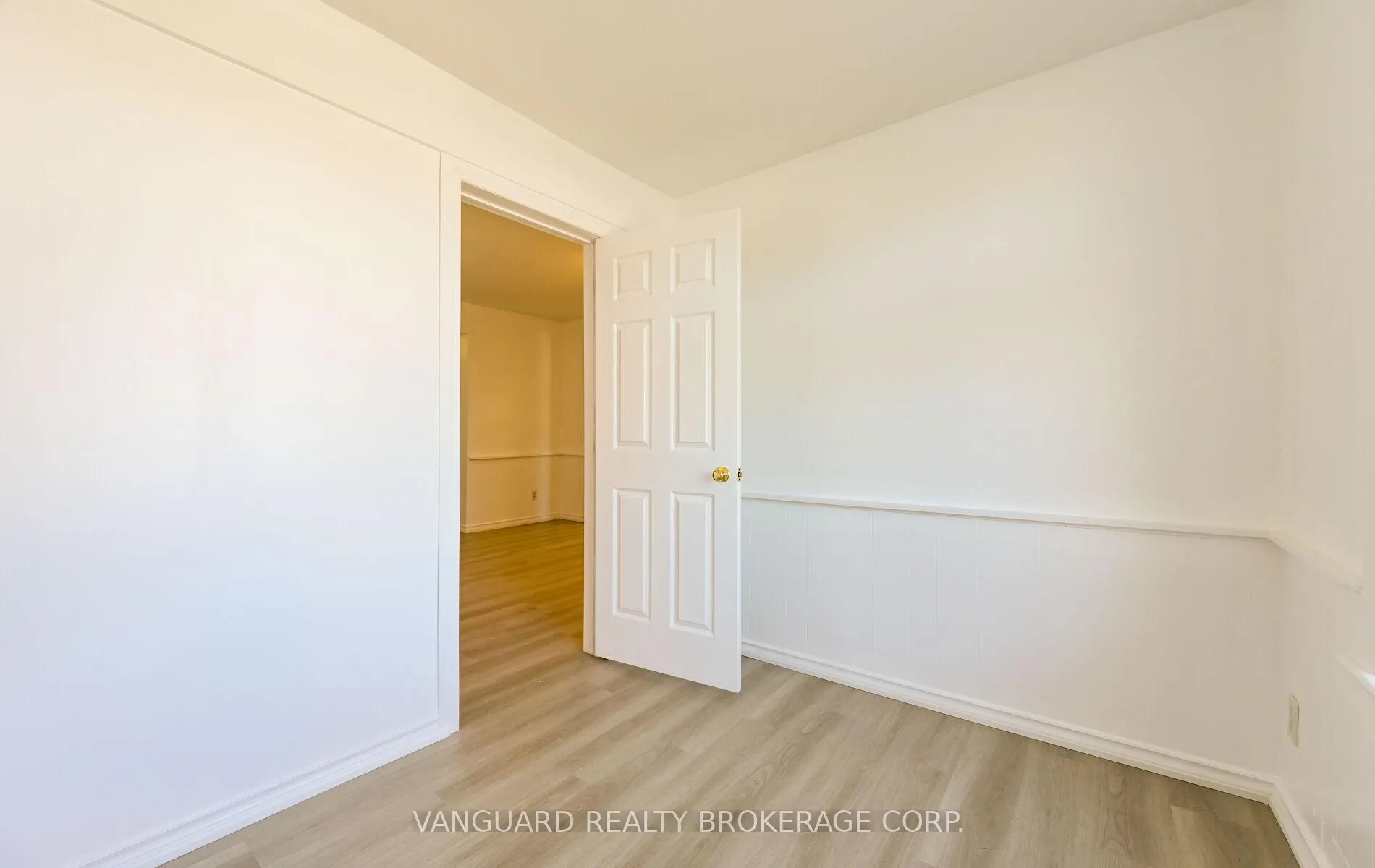 Photo 43 of 103 Mulcaster Street, Barrie, Codrington — HOMEH