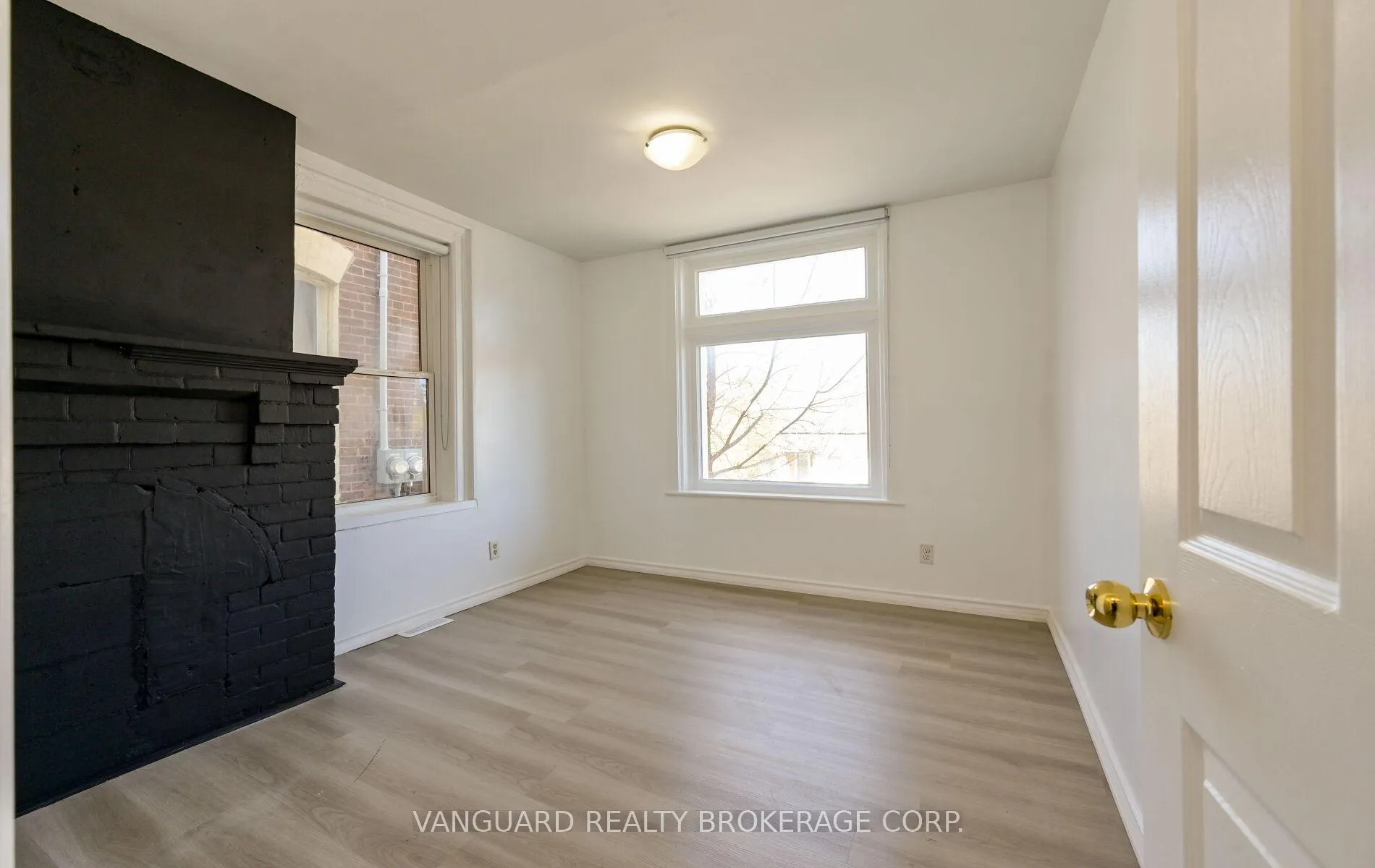 Photo 45 of 103 Mulcaster Street, Barrie, Codrington — HOMEH
