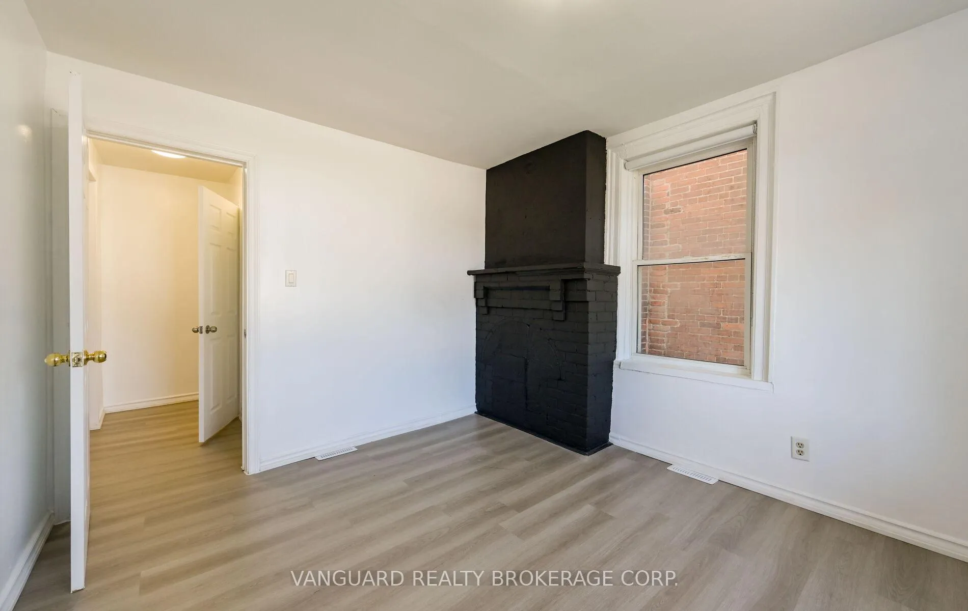 Photo 46 of 103 Mulcaster Street, Barrie, Codrington — HOMEH