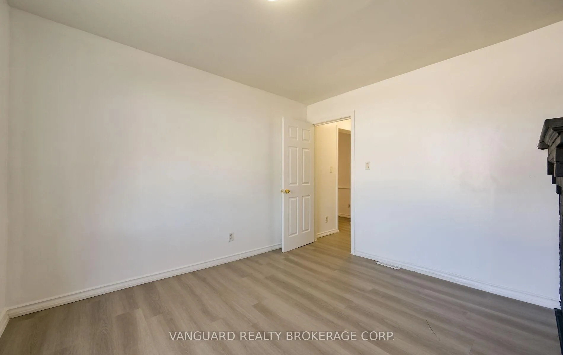 Photo 47 of 103 Mulcaster Street, Barrie, Codrington — HOMEH