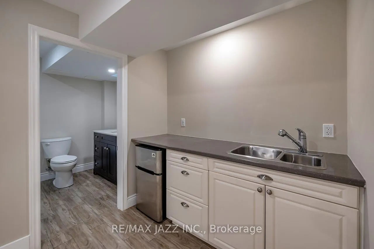 Photo 38 of 70 Allison Street, Clarington, Bowmanville — HOMEH
