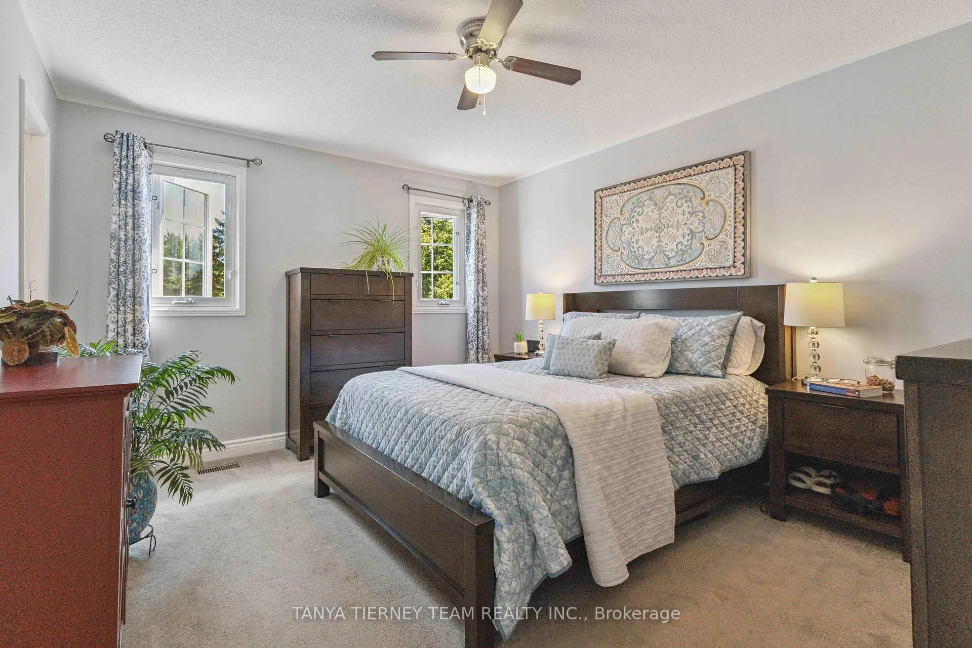 Photo 24 of 61 Abbeywood Crescent, Clarington, Courtice — HOMEH