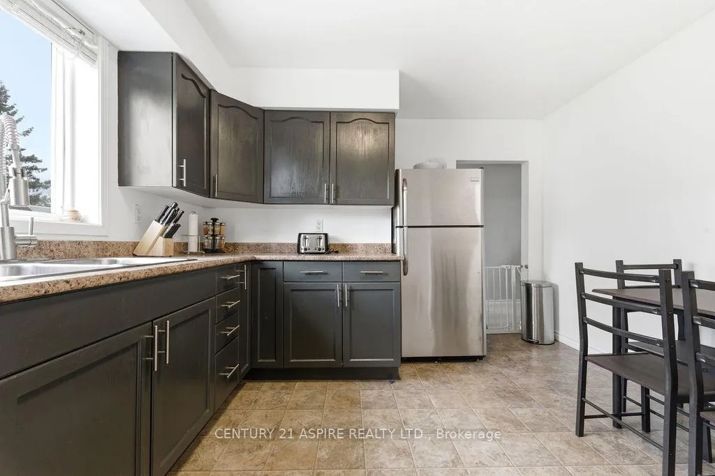 Photo 8 of 832 River Road, Pembroke — HOMEH