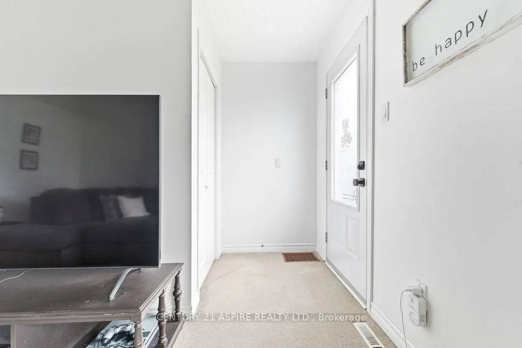 Photo 13 of 832 River Road, Pembroke — HOMEH