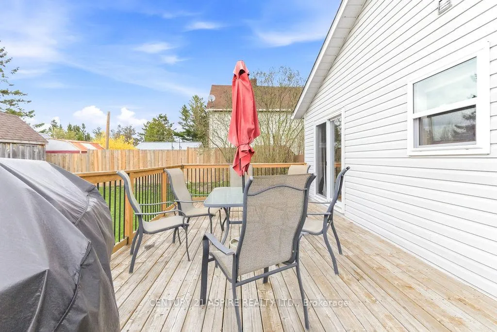 Photo 35 of 832 River Road, Pembroke — HOMEH