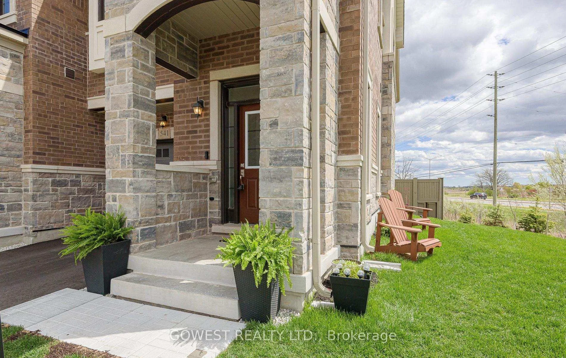 Photo 4 of 541 Celandine Terrace, Milton, Walker — HOMEH