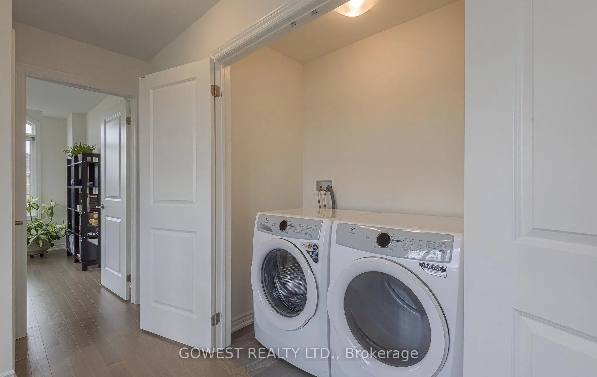 Photo 27 of 541 Celandine Terrace, Milton, Walker — HOMEH