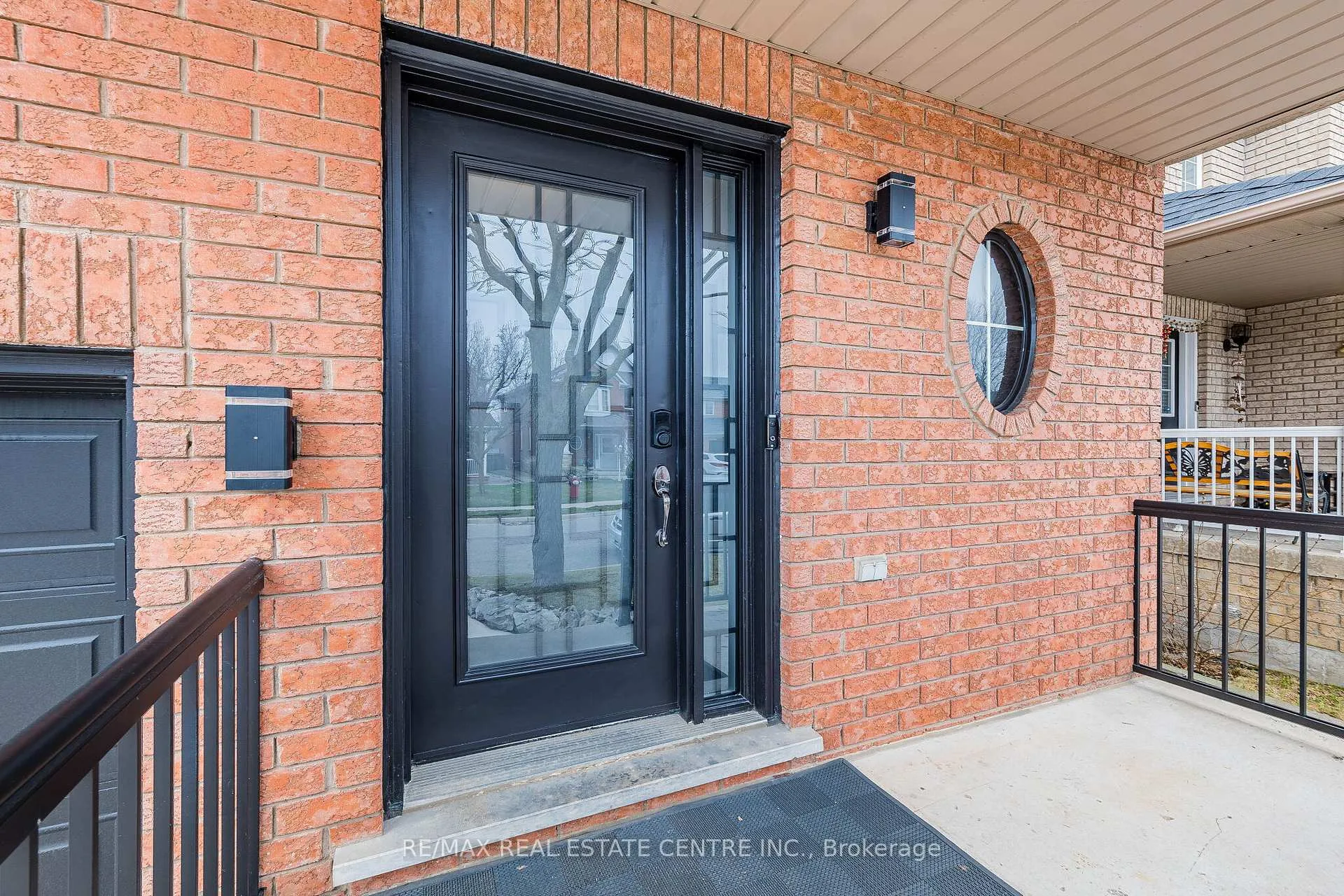 Photo 4 of 43 Briarcroft Road, Brampton, Fletcher's Meadow — HOMEH