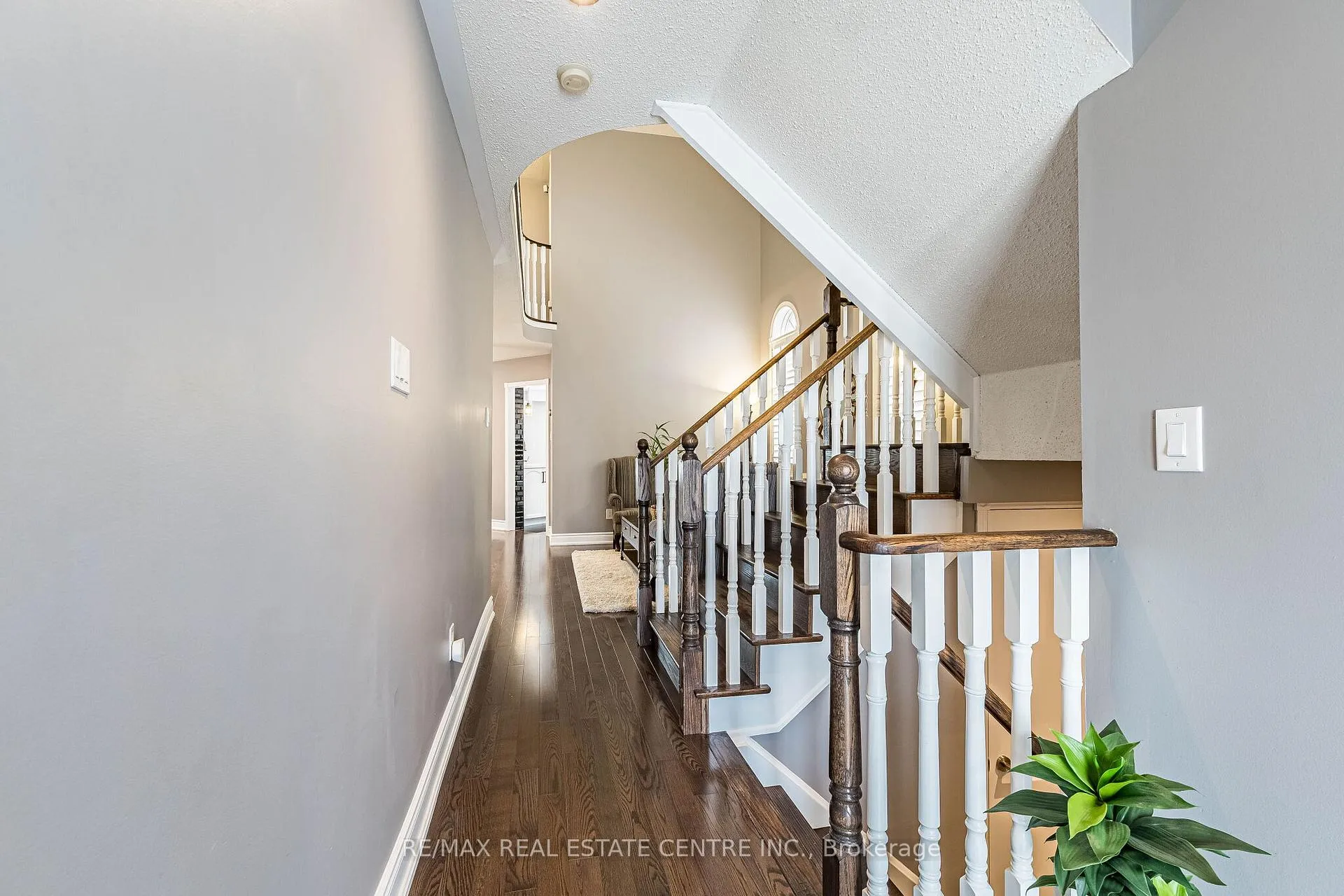 Photo 7 of 43 Briarcroft Road, Brampton, Fletcher's Meadow — HOMEH