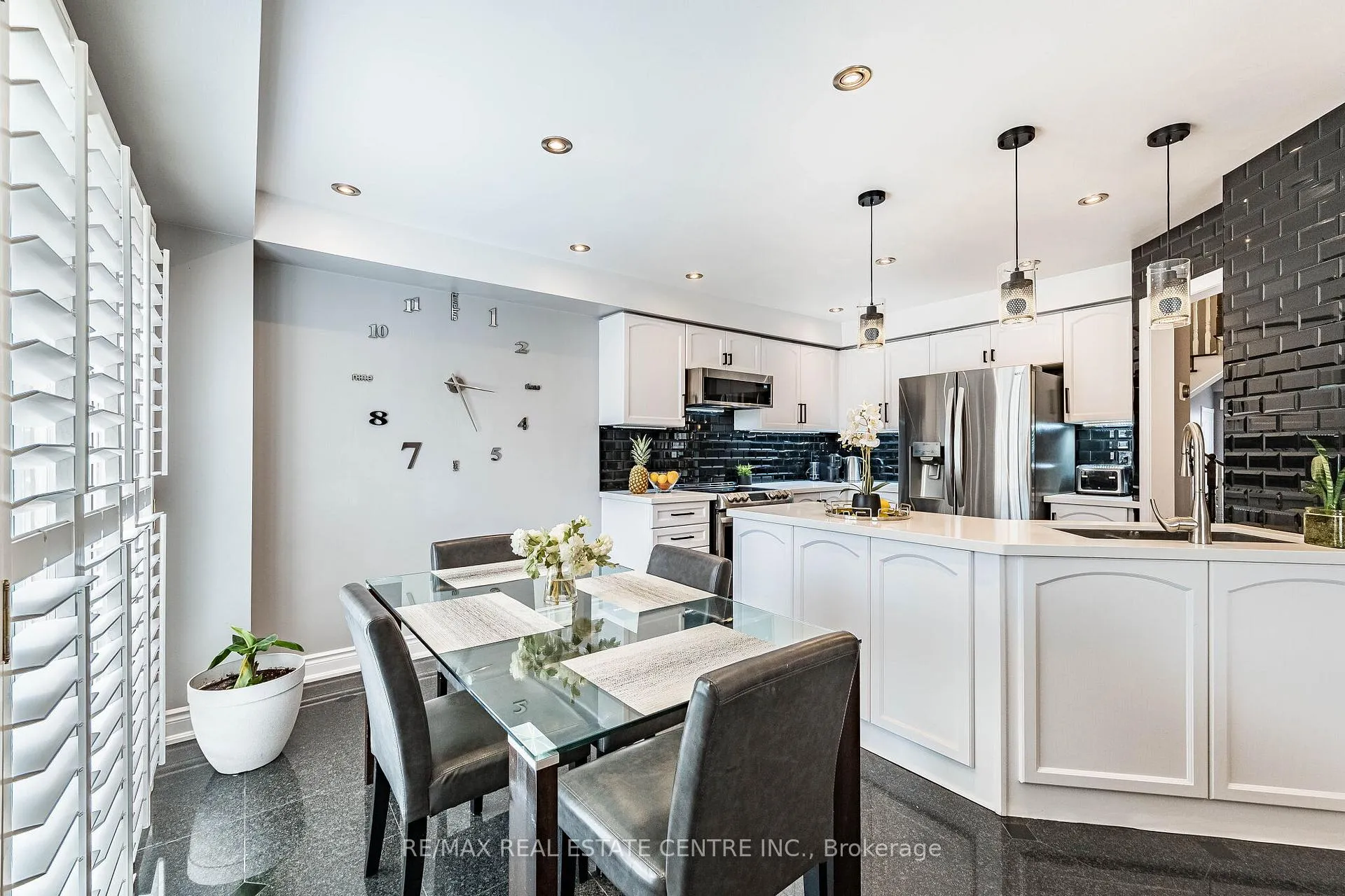 Photo 16 of 43 Briarcroft Road, Brampton, Fletcher's Meadow — HOMEH