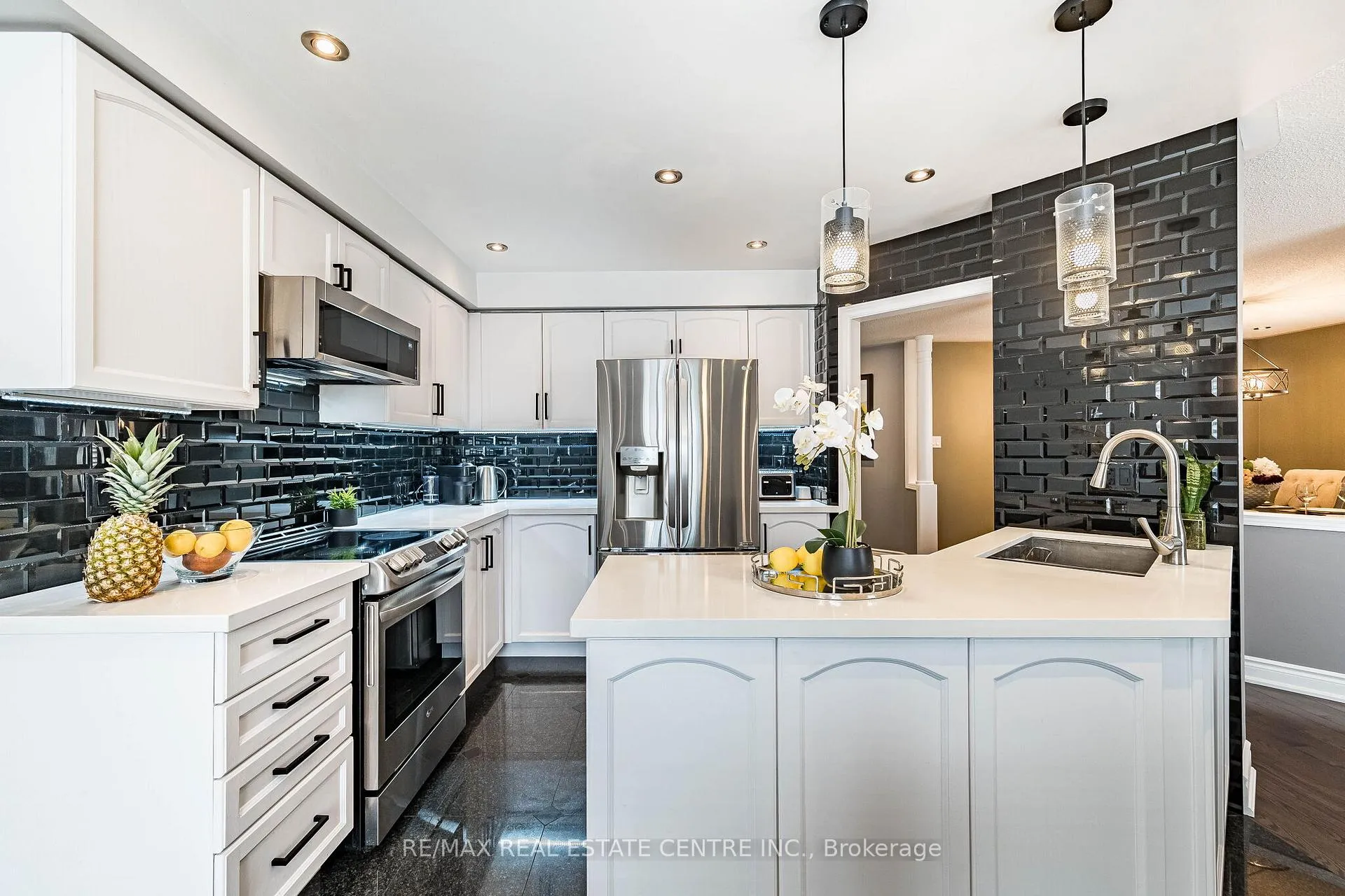 Photo 17 of 43 Briarcroft Road, Brampton, Fletcher's Meadow — HOMEH