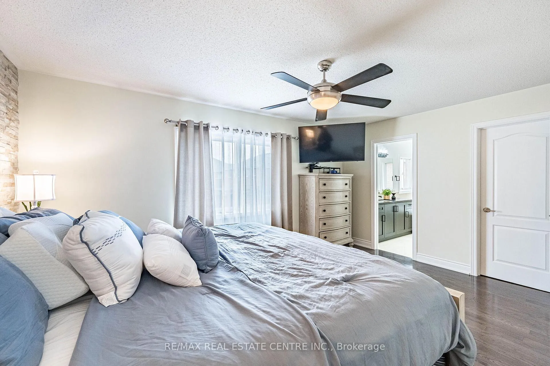 Photo 25 of 43 Briarcroft Road, Brampton, Fletcher's Meadow — HOMEH