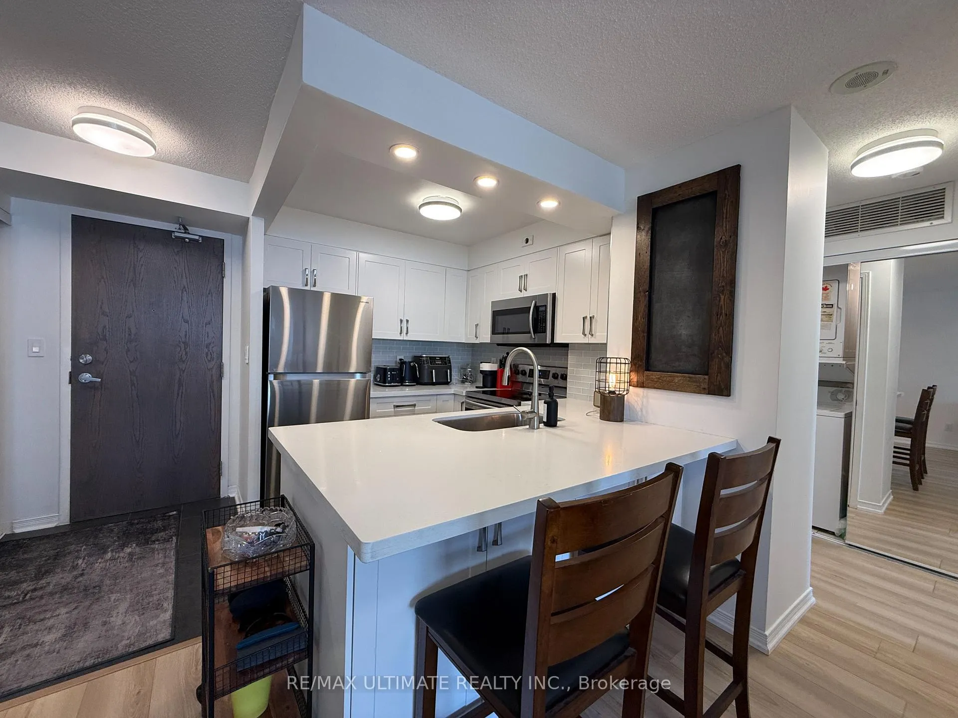 Photo 3 of Unit 312, 1765 Queen Street E, Toronto, The Beaches — HOMEH