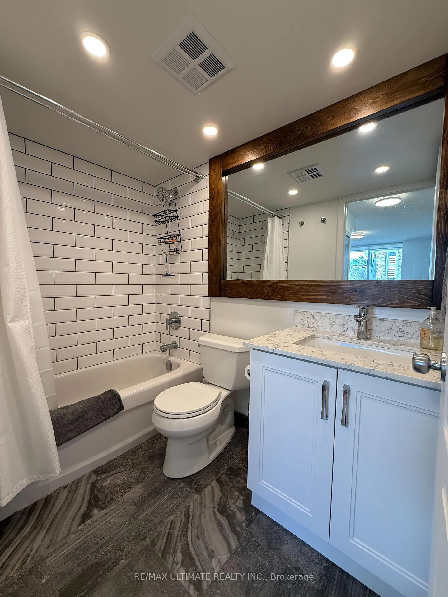 Photo 19 of Unit 312, 1765 Queen Street E, Toronto, The Beaches — HOMEH