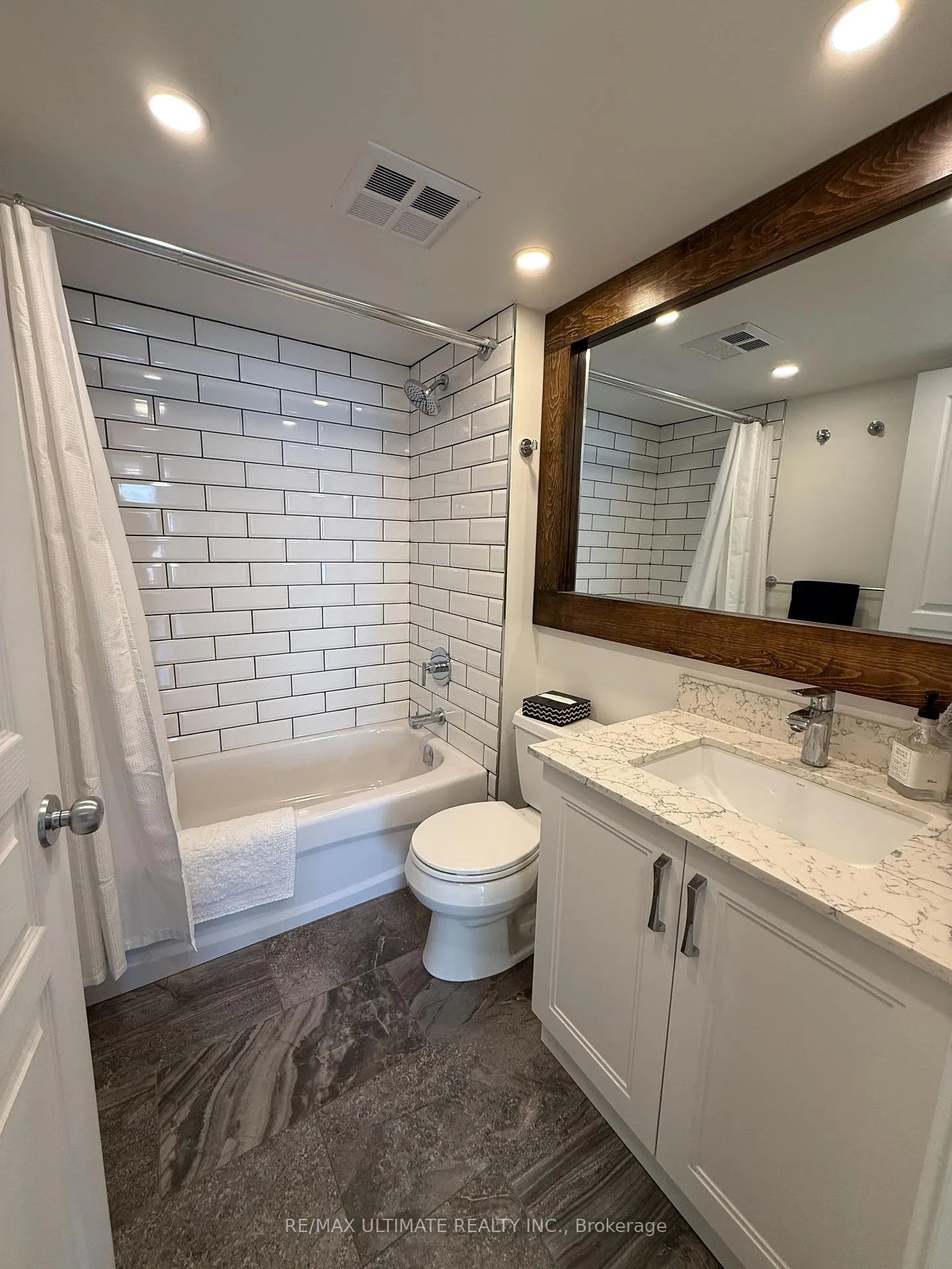Photo 26 of Unit 312, 1765 Queen Street E, Toronto, The Beaches — HOMEH