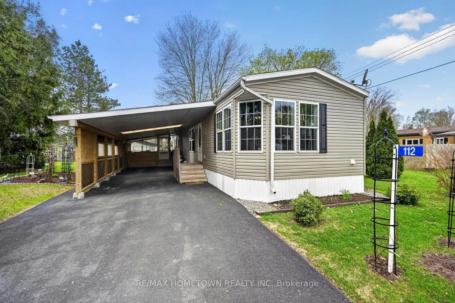 Photo 2 of 112 Hutt Road, Augusta, Augusta Twp — HOMEH