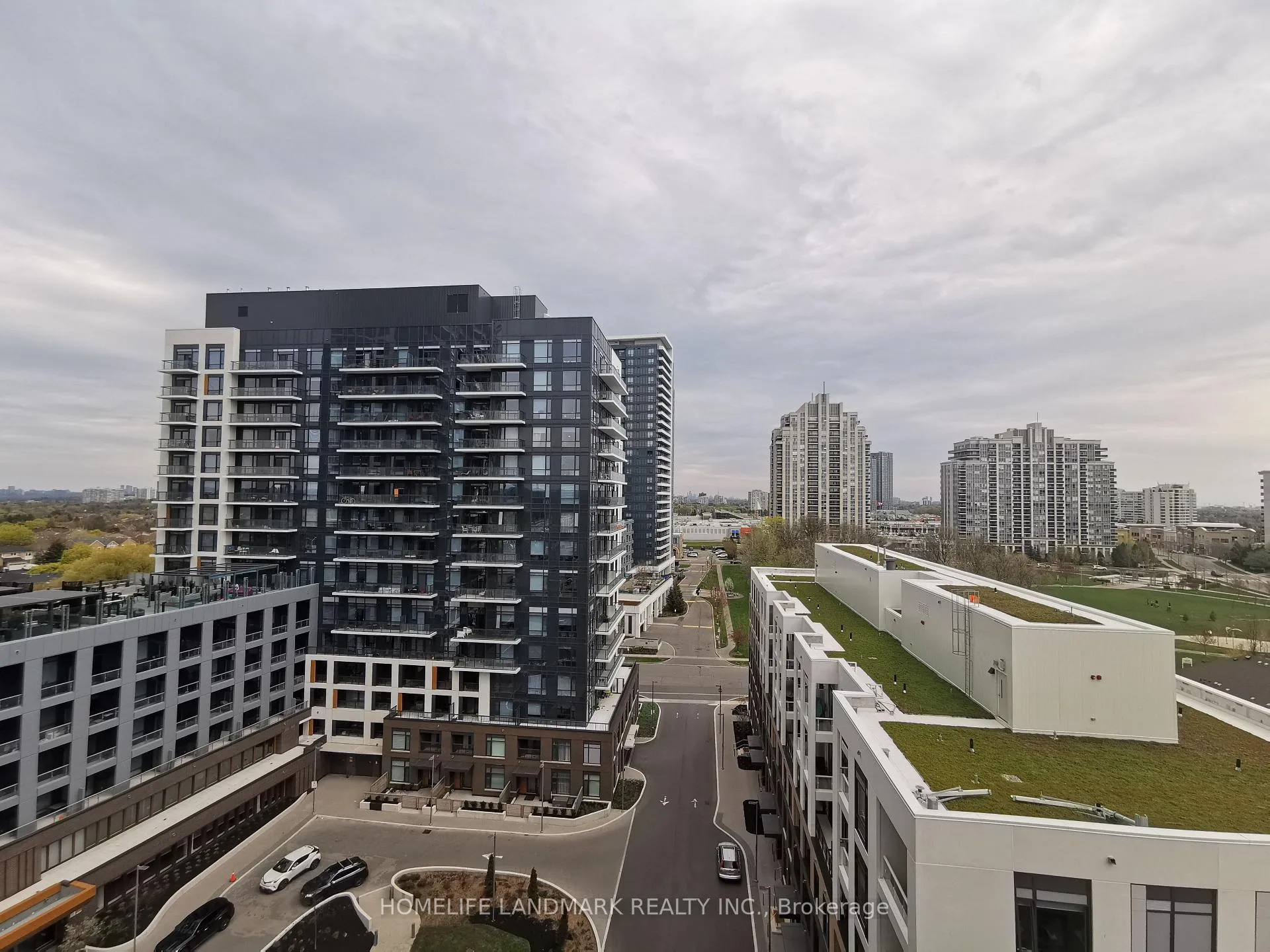 Photo 14 of Unit 1008, 8 Beverley Glen Boulevard, Vaughan, Beverley Glen — HOMEH