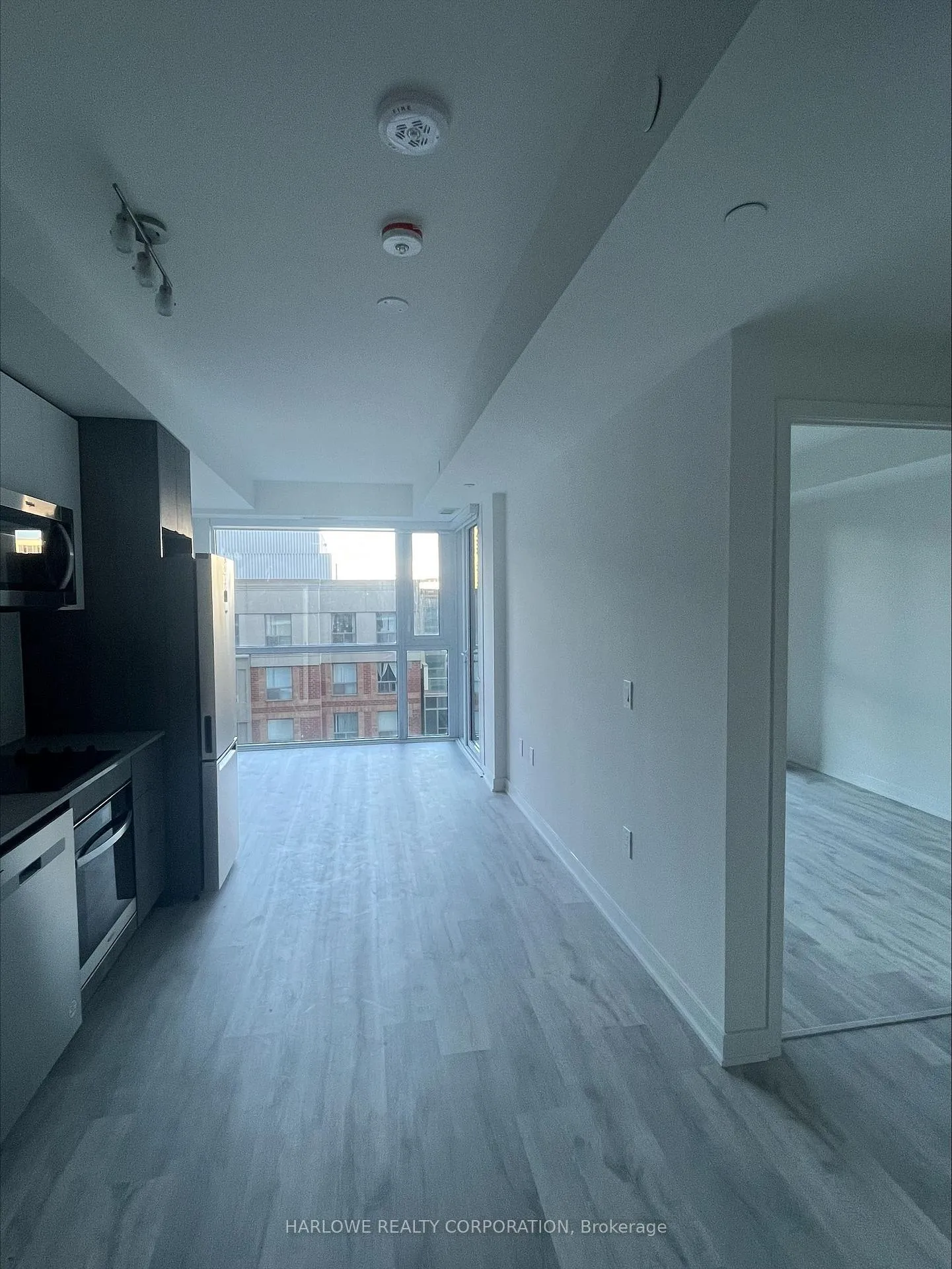 Photo 2 of Unit 814 SE, 60 Princess Street SE, Toronto, Waterfront Communities — HOMEH