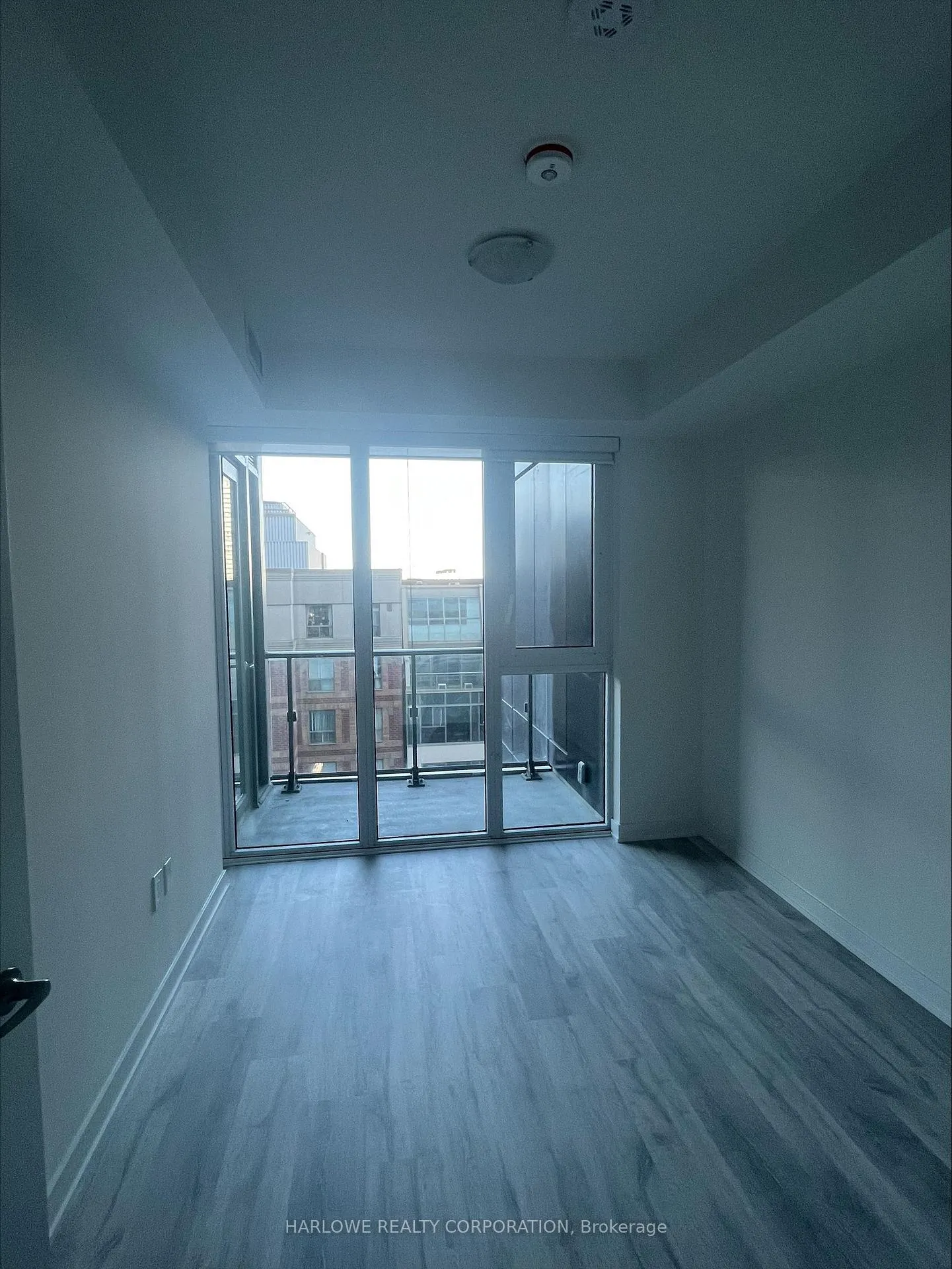 Photo 3 of Unit 814 SE, 60 Princess Street SE, Toronto, Waterfront Communities — HOMEH