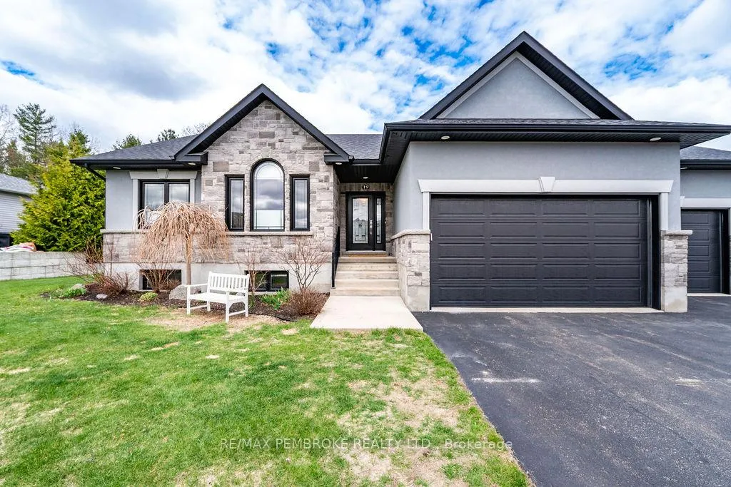 Photo 46 of 19 Nick Street, Petawawa — HOMEH
