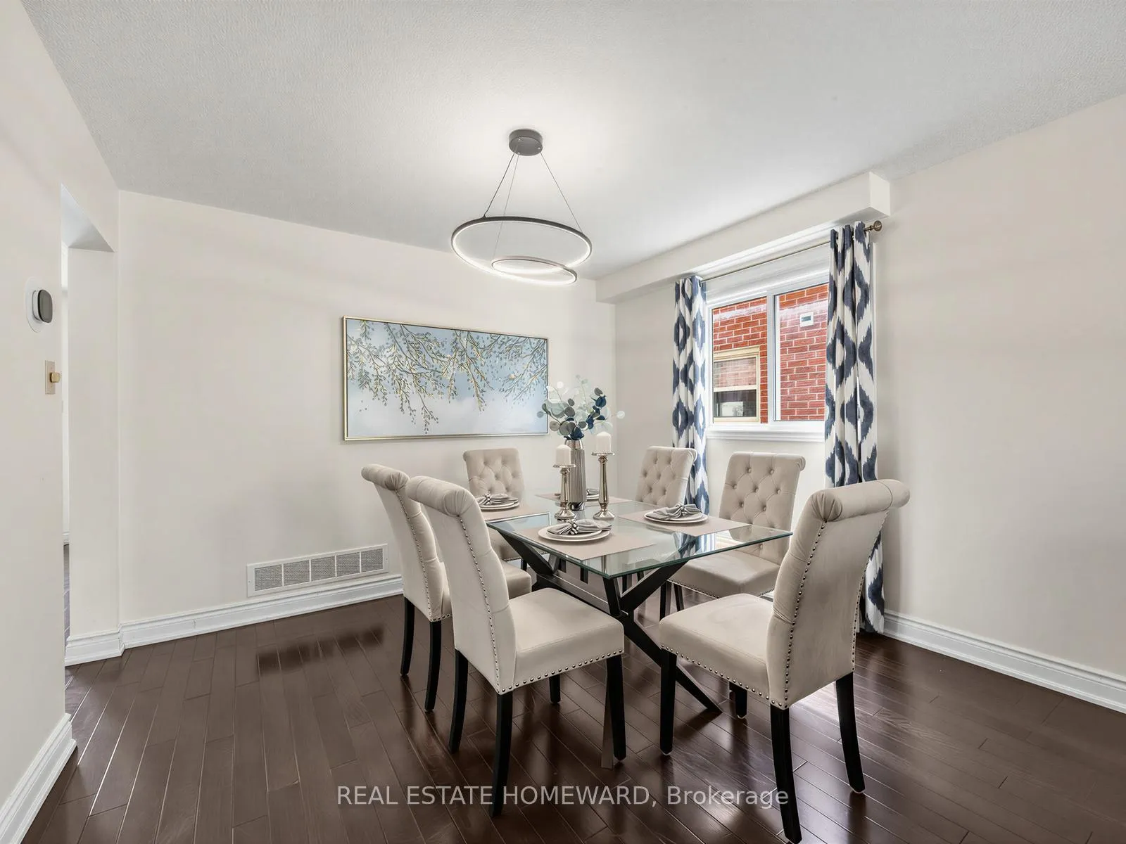 Photo 5 of 77 Bendamere Crescent, Markham, Raymerville — HOMEH