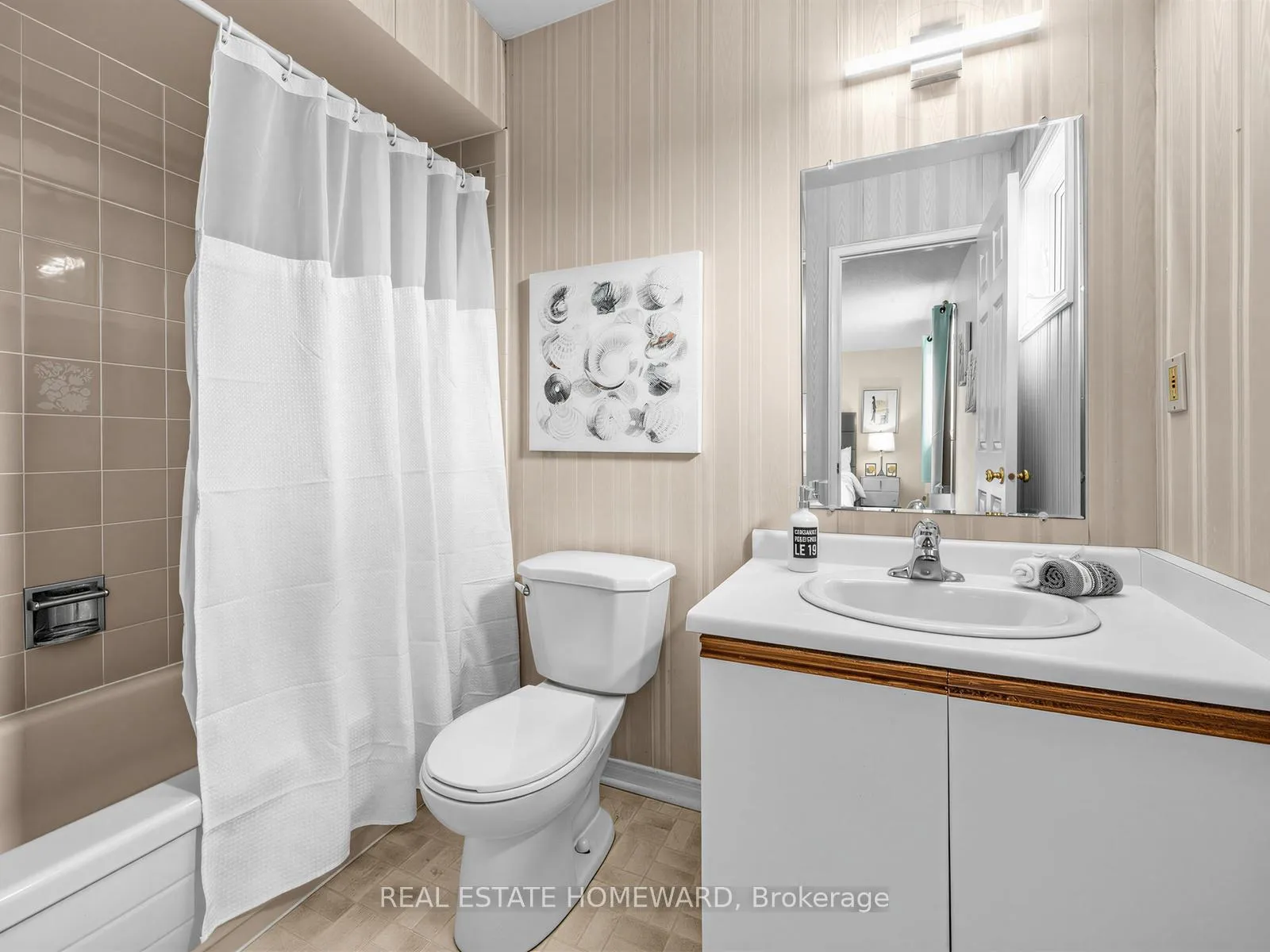 Photo 15 of 77 Bendamere Crescent, Markham, Raymerville — HOMEH