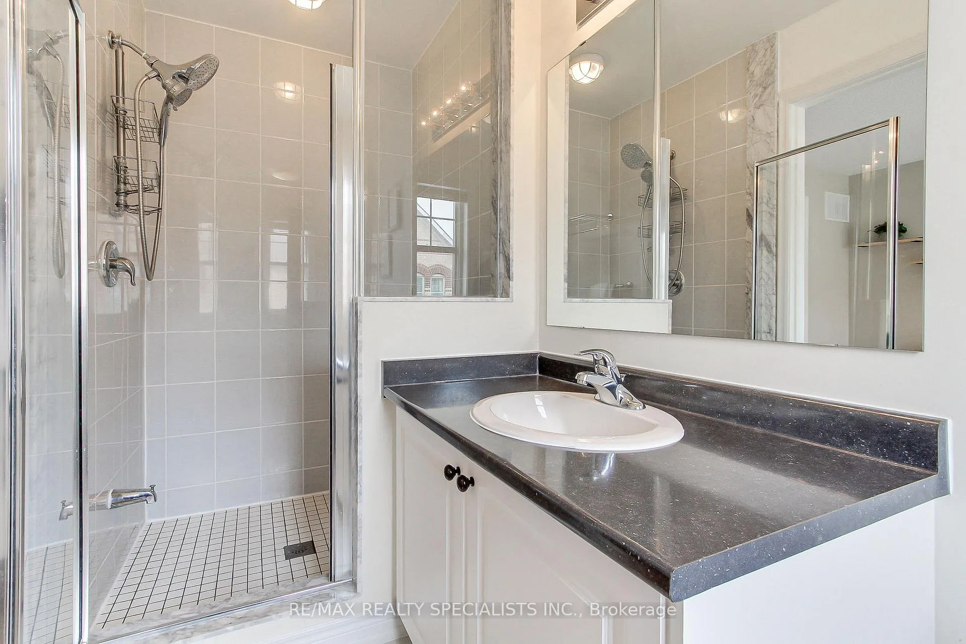 Photo 31 of Unit 5, 10 Porter Avenue W, Vaughan, West Woodbridge — HOMEH